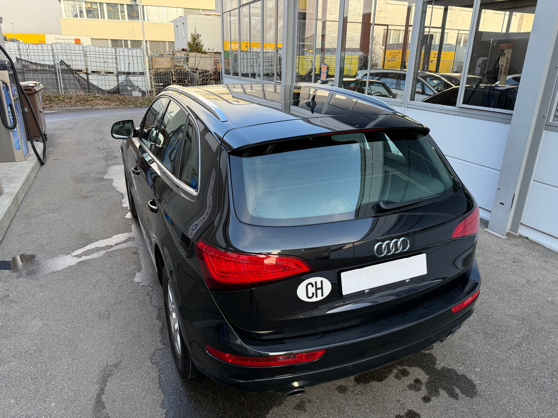 AUDI Q5 3.0 TFSI quattro tiptronic *CH Fahrzeug *Frisch ab MFK *Automat *Tempomat *Panorama *Komfort Schlüssel *8 Fach bereift-image-6
