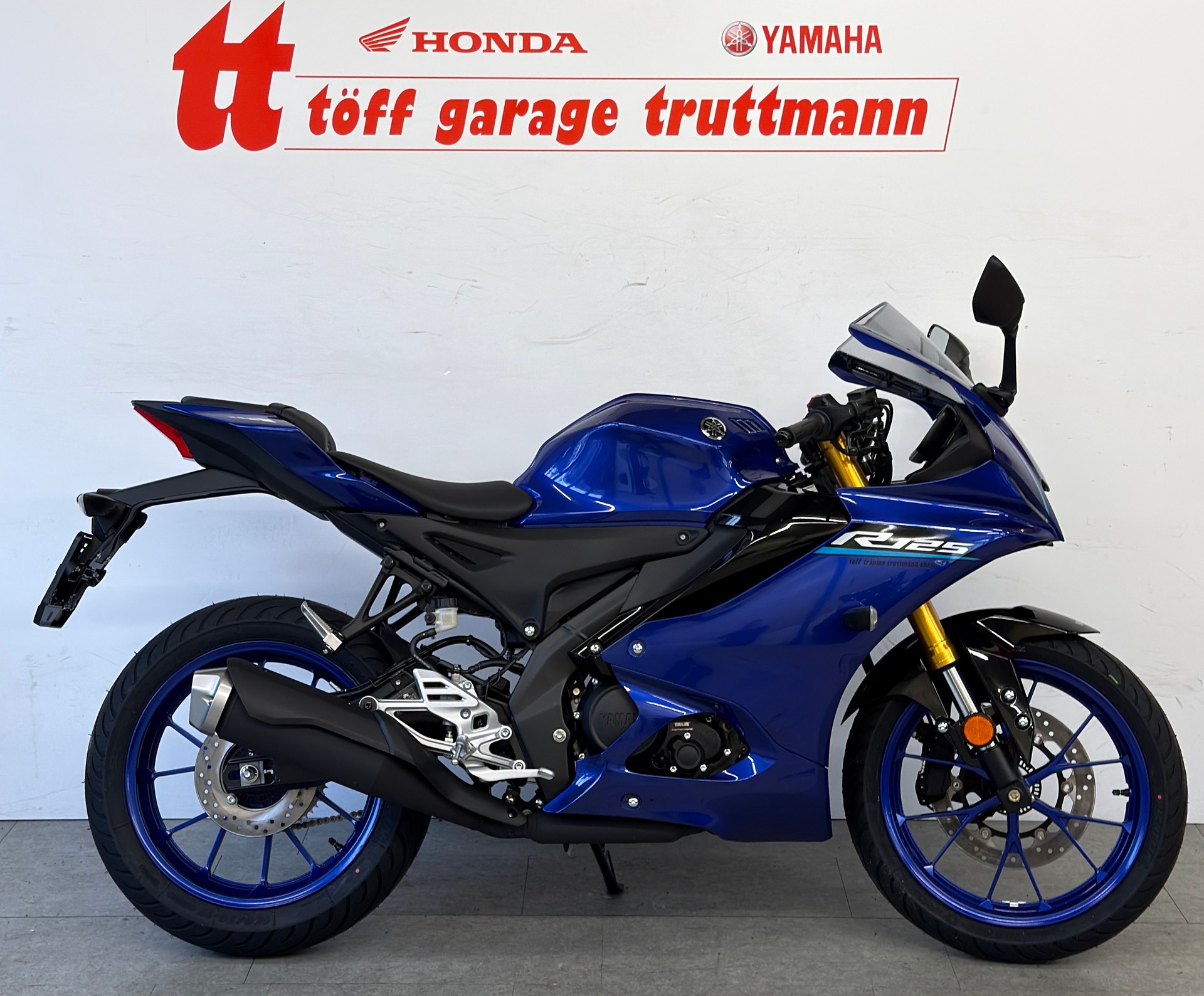 YAMAHA YZF-R 125 ABS