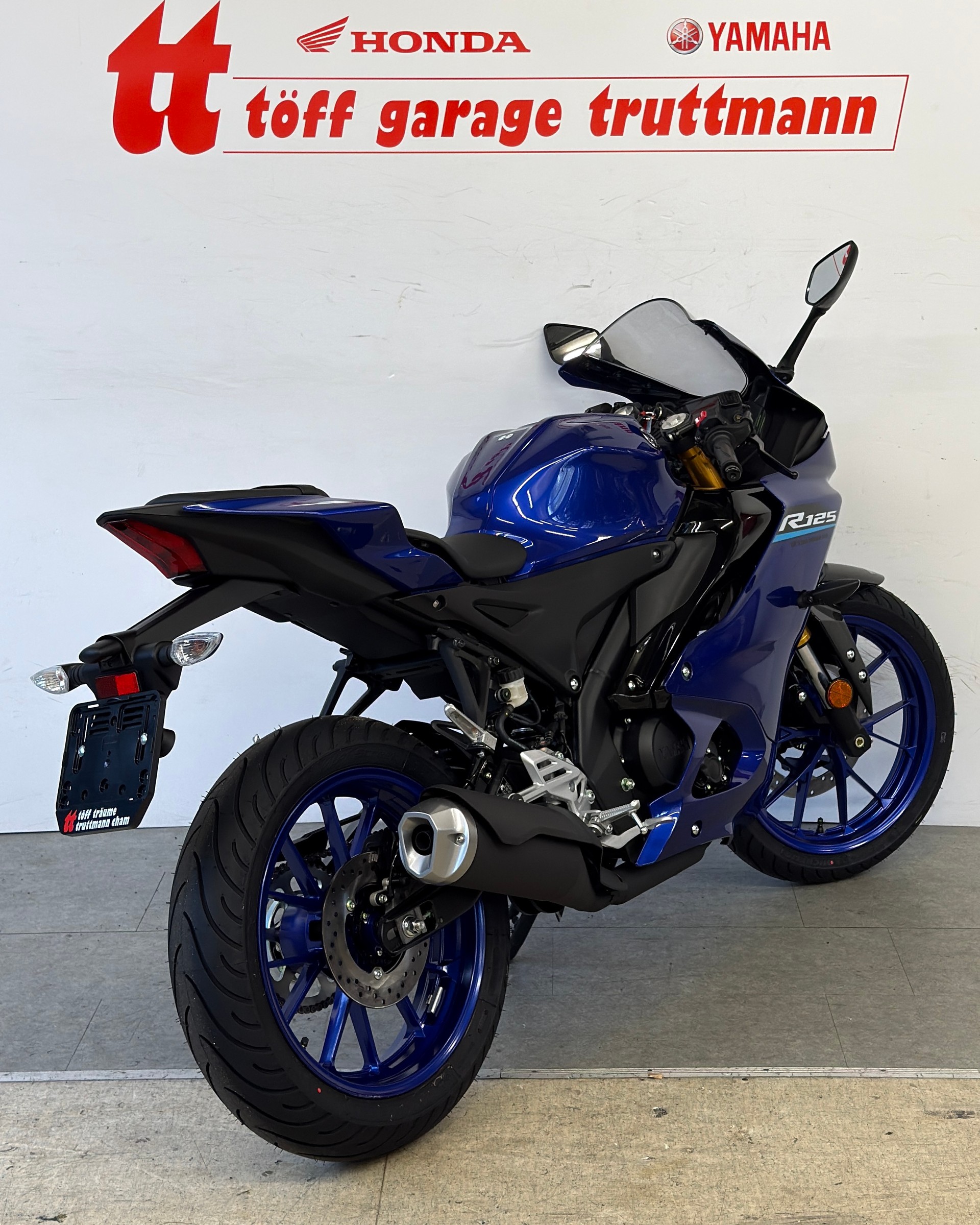 YAMAHA YZF-R 125 ABS-image-3