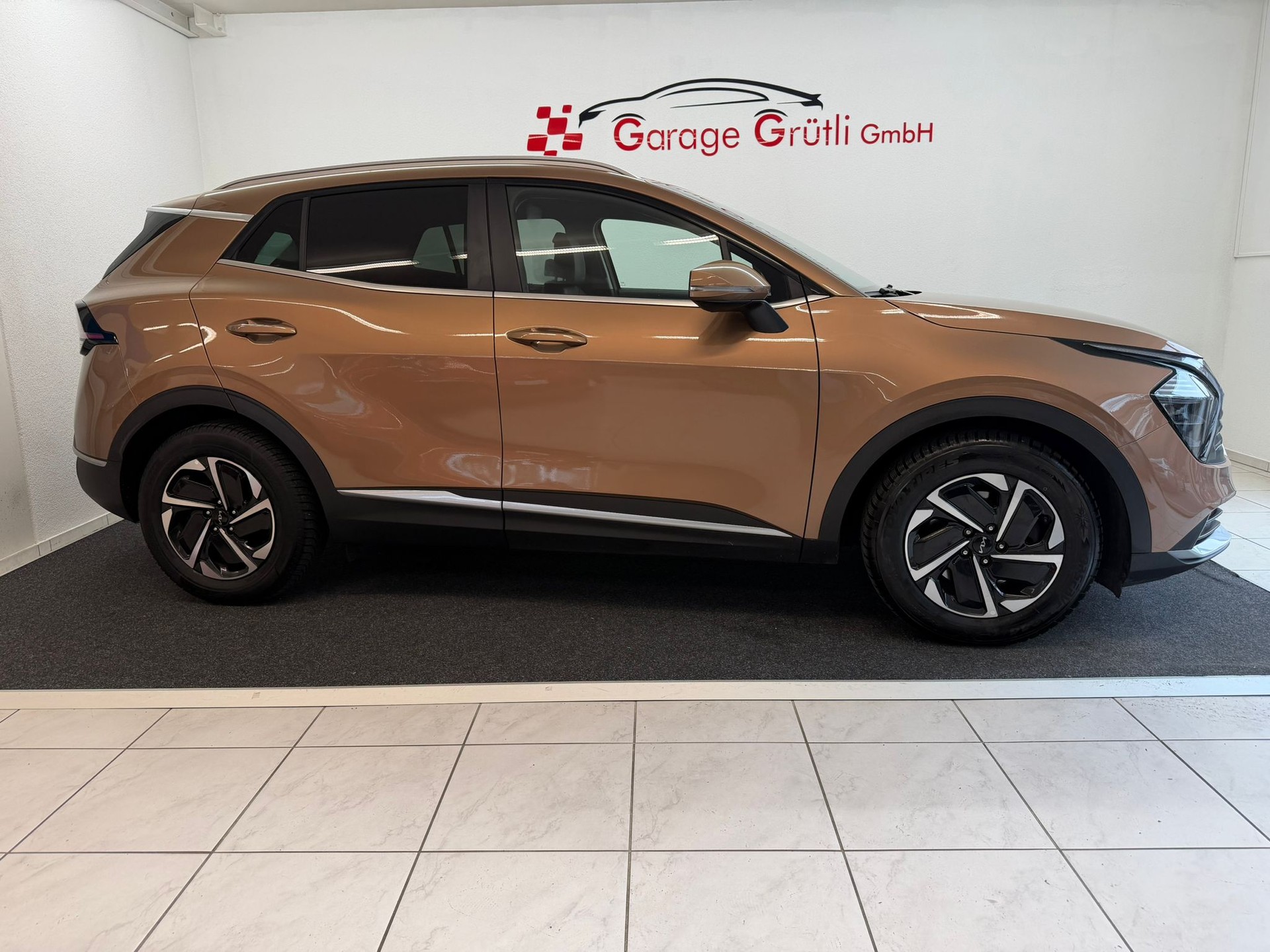 KIA Sportage 1.6 T-GDi Style-showroom-element-1