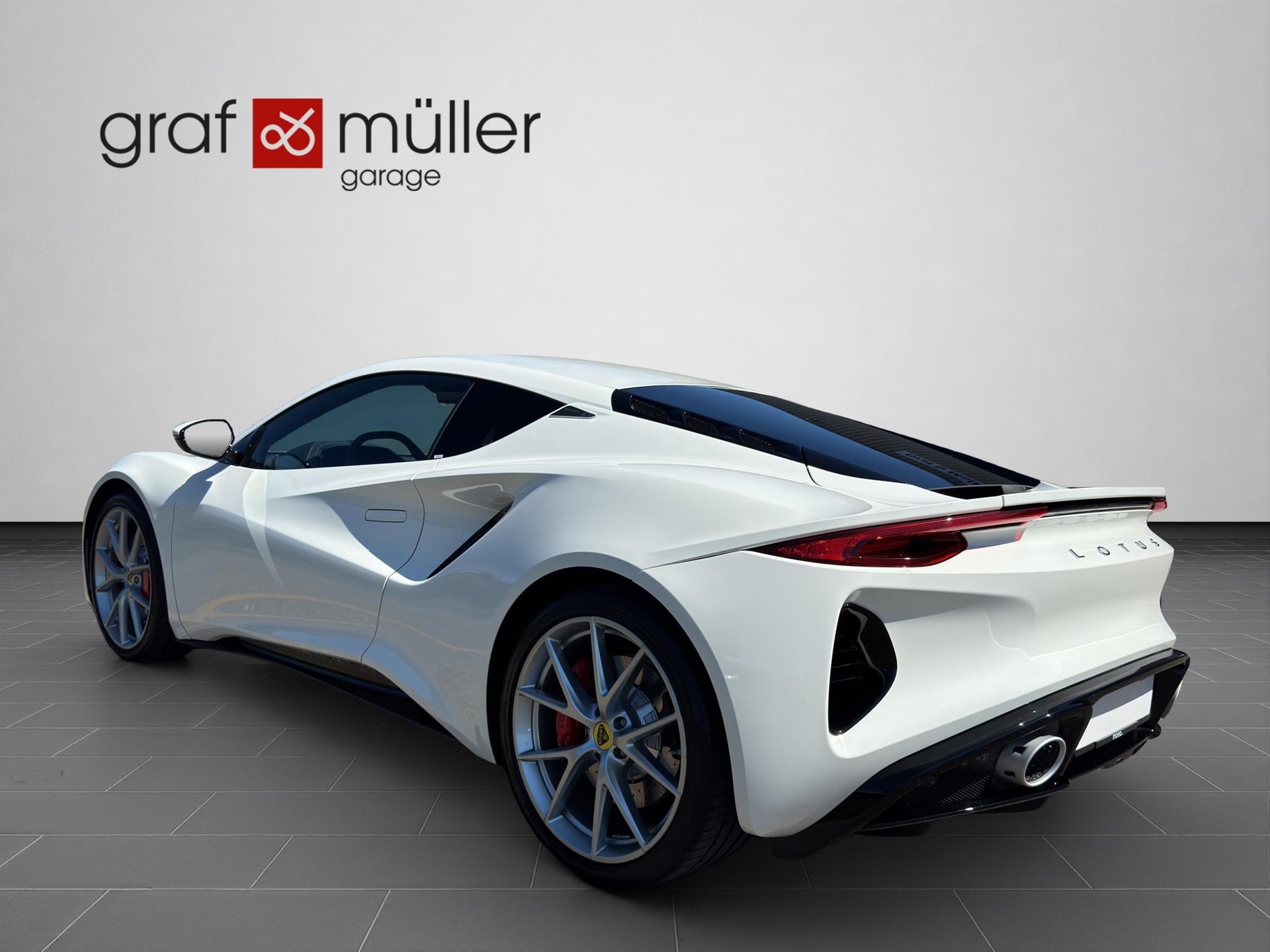 LOTUS Emira 2.0 I4 First Edition-image-17