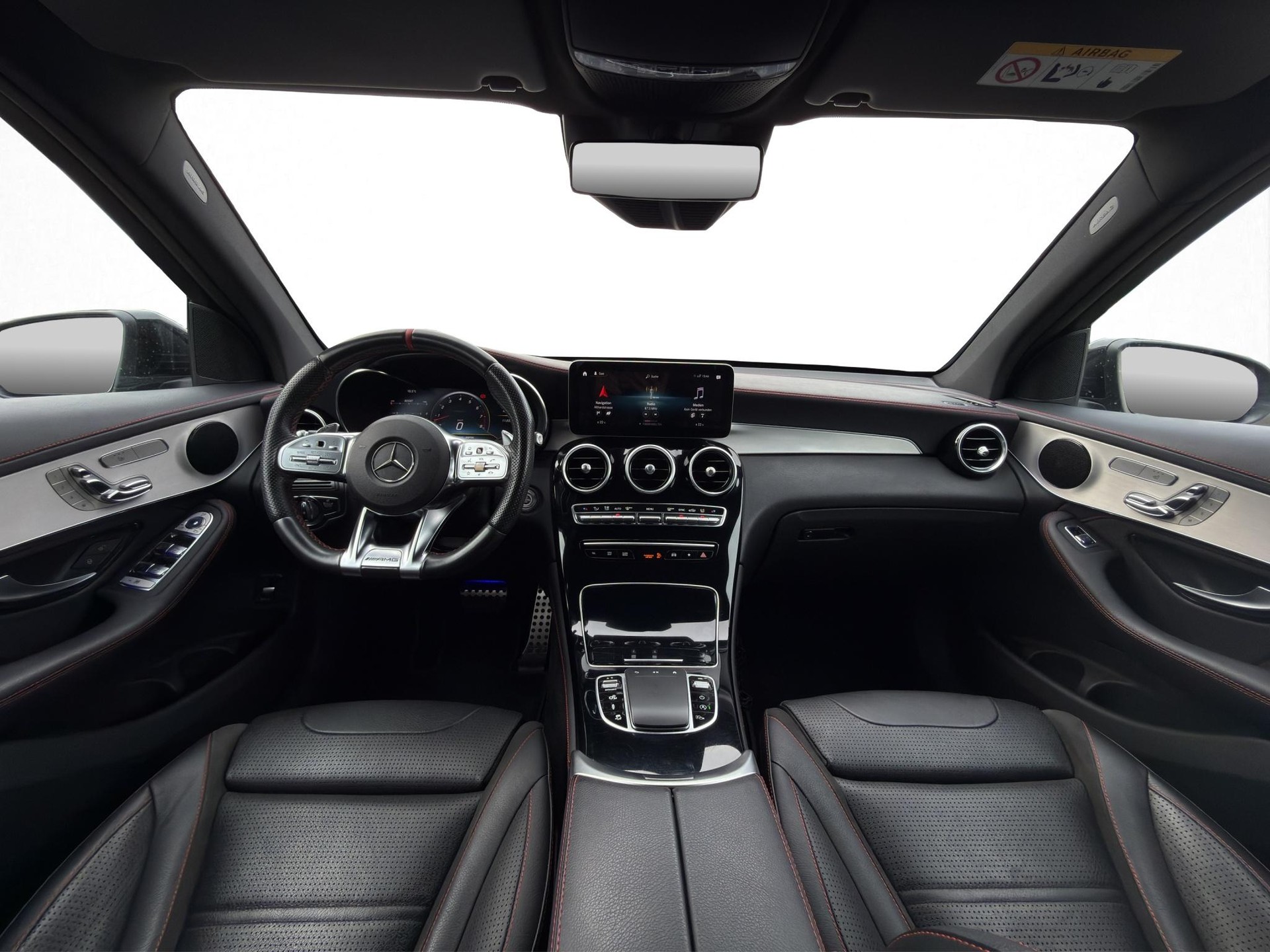 MERCEDES-BENZ GLC 43 AMG 4m-image-16