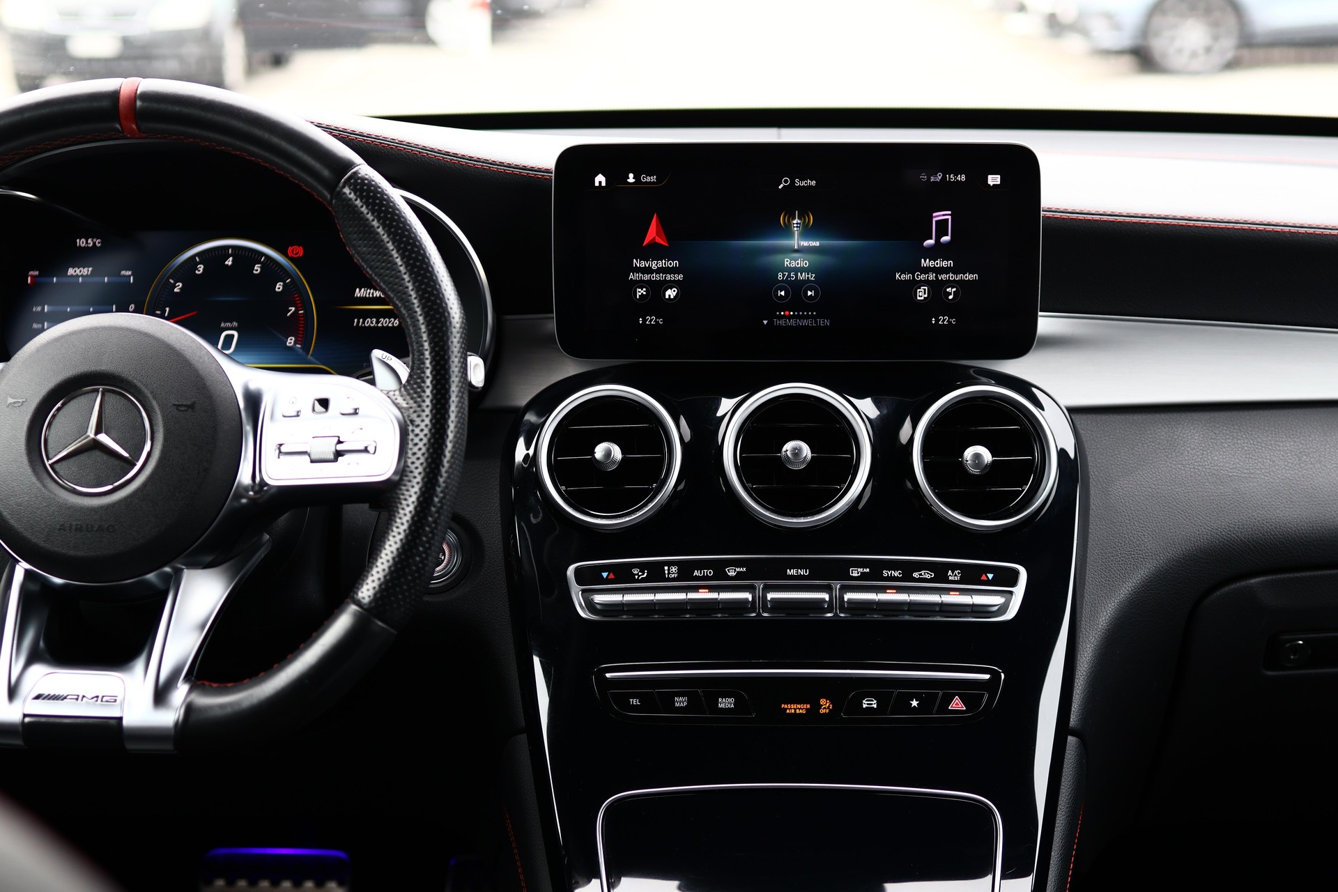 MERCEDES-BENZ GLC 43 AMG 4m-image-16