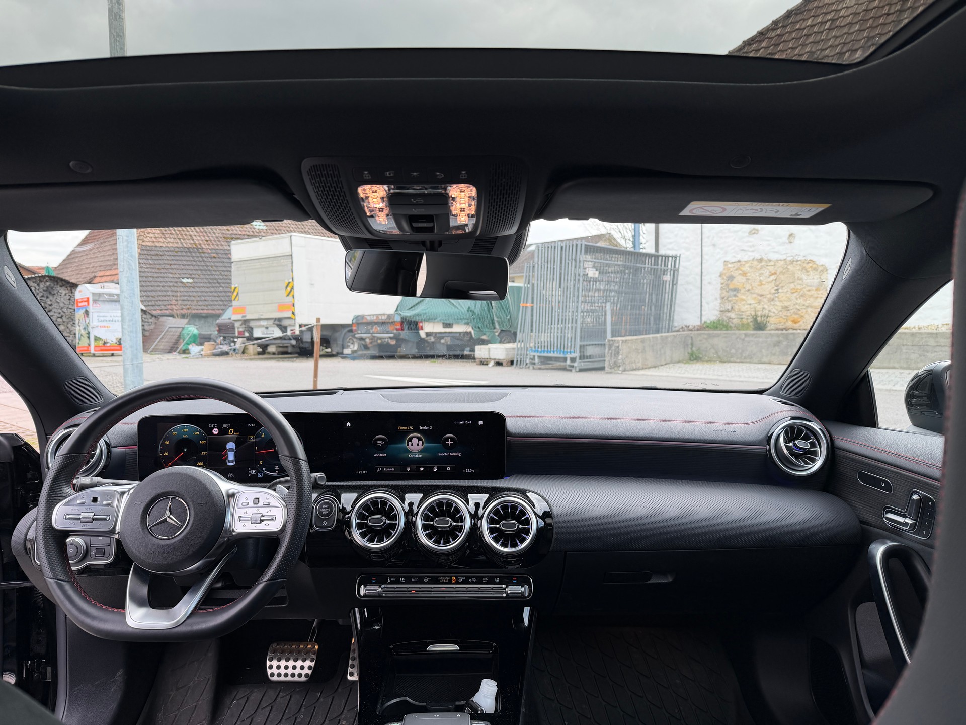 MERCEDES-BENZ CLA 220 d 4Matic AMG Line 8G-DCT-image-9