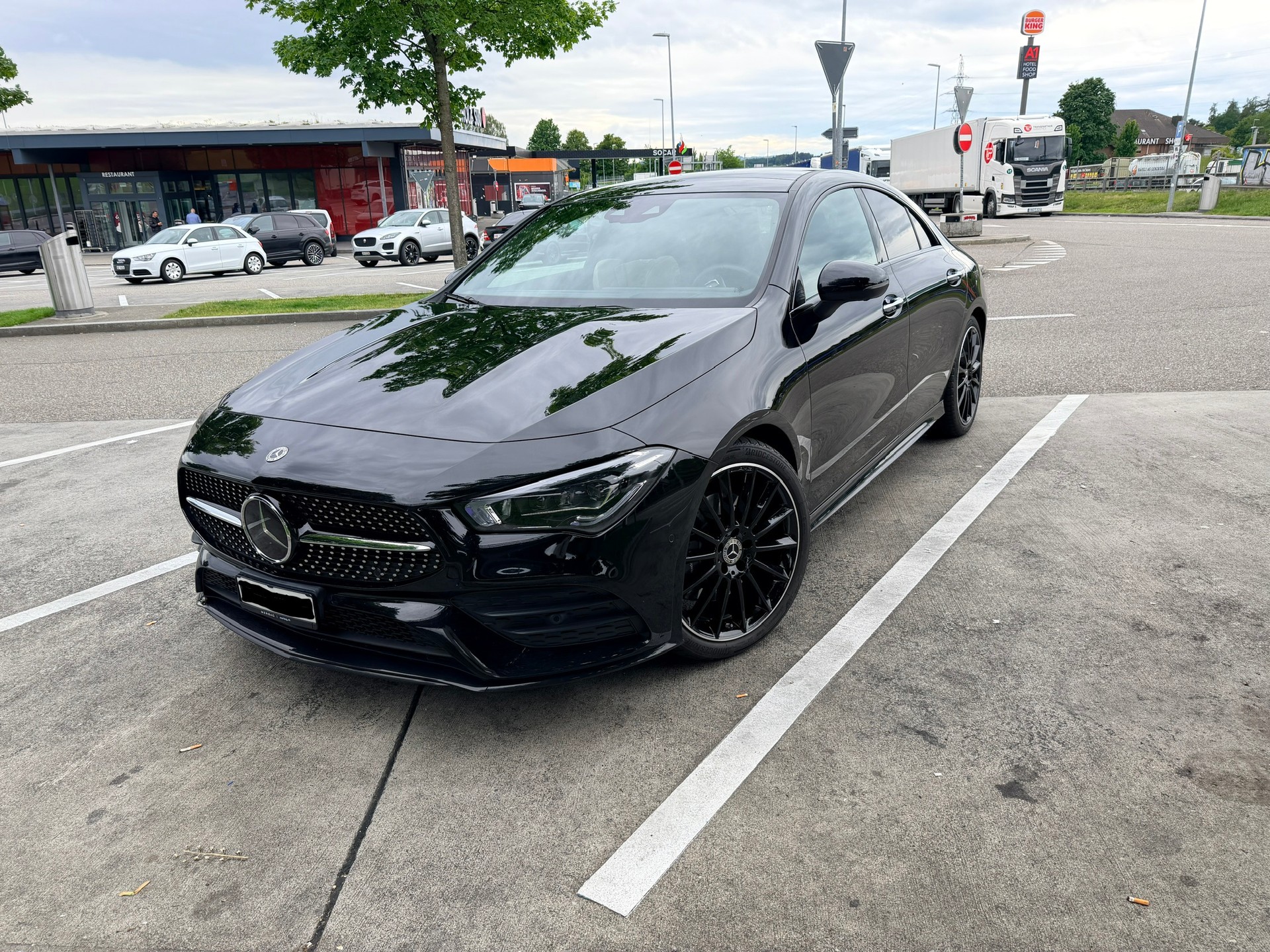 MERCEDES-BENZ CLA 220 d 4Matic AMG Line 8G-DCT