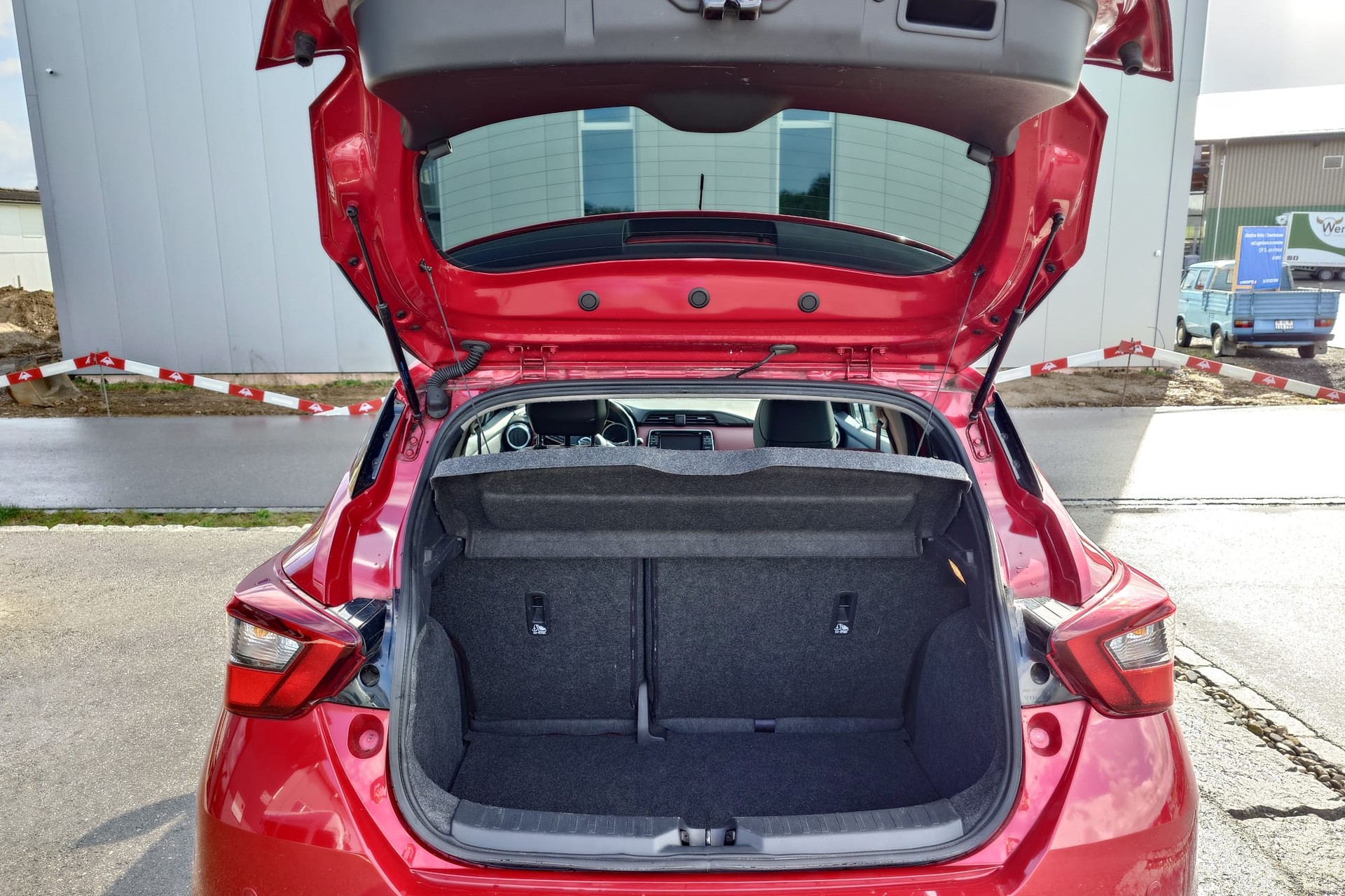 NISSAN Micra 0.9 IG-T Tekna-image-9