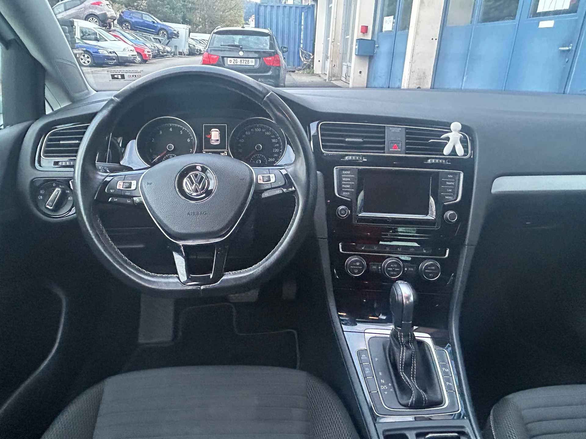 VW Golf 1.4 TSI Cup DSG-showroom-element-3