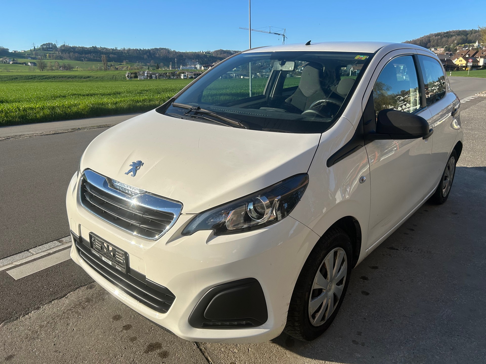PEUGEOT 108 1.0 VTi Style