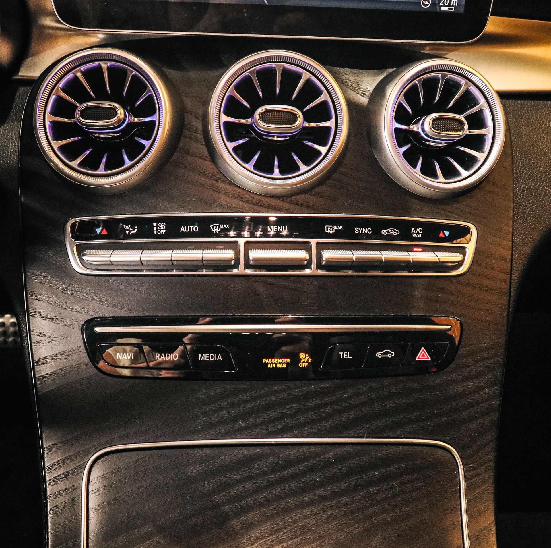 MERCEDES-BENZ C 43 AMG 4Matic Speedshift TCT 9G-image-17