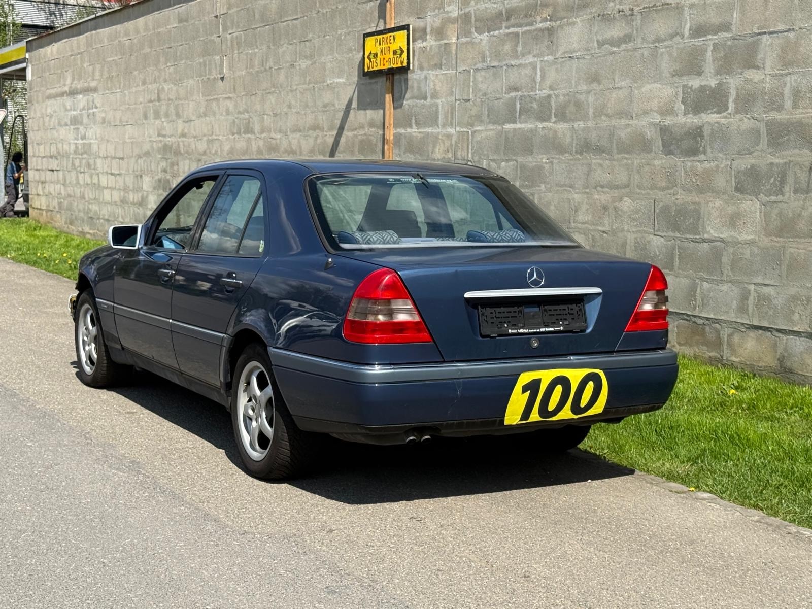 MERCEDES-BENZ C 220 Elégance-image-4