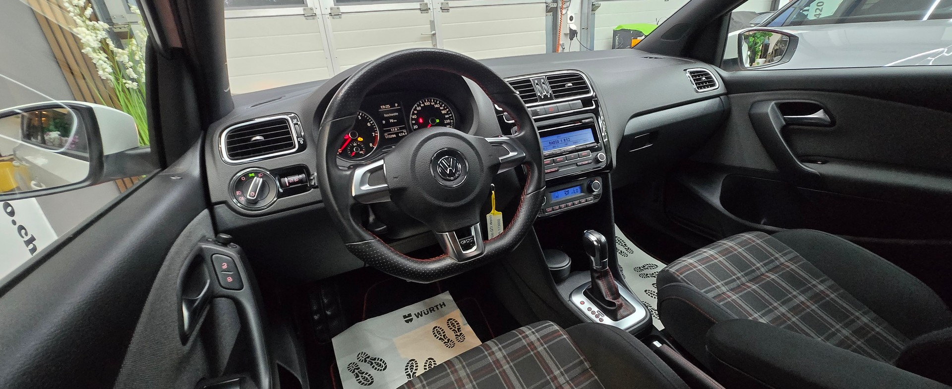 VW Polo 1.4 TSI GTI DSG-image-25