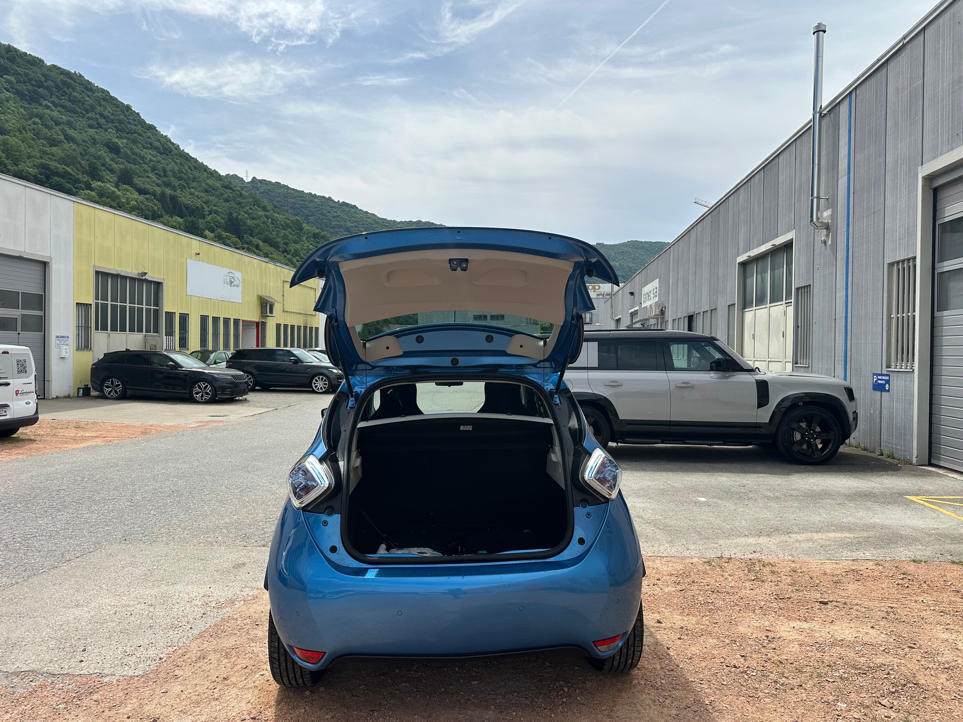 RENAULT Zoe Limited R110 (Batterie Miete)-image-8