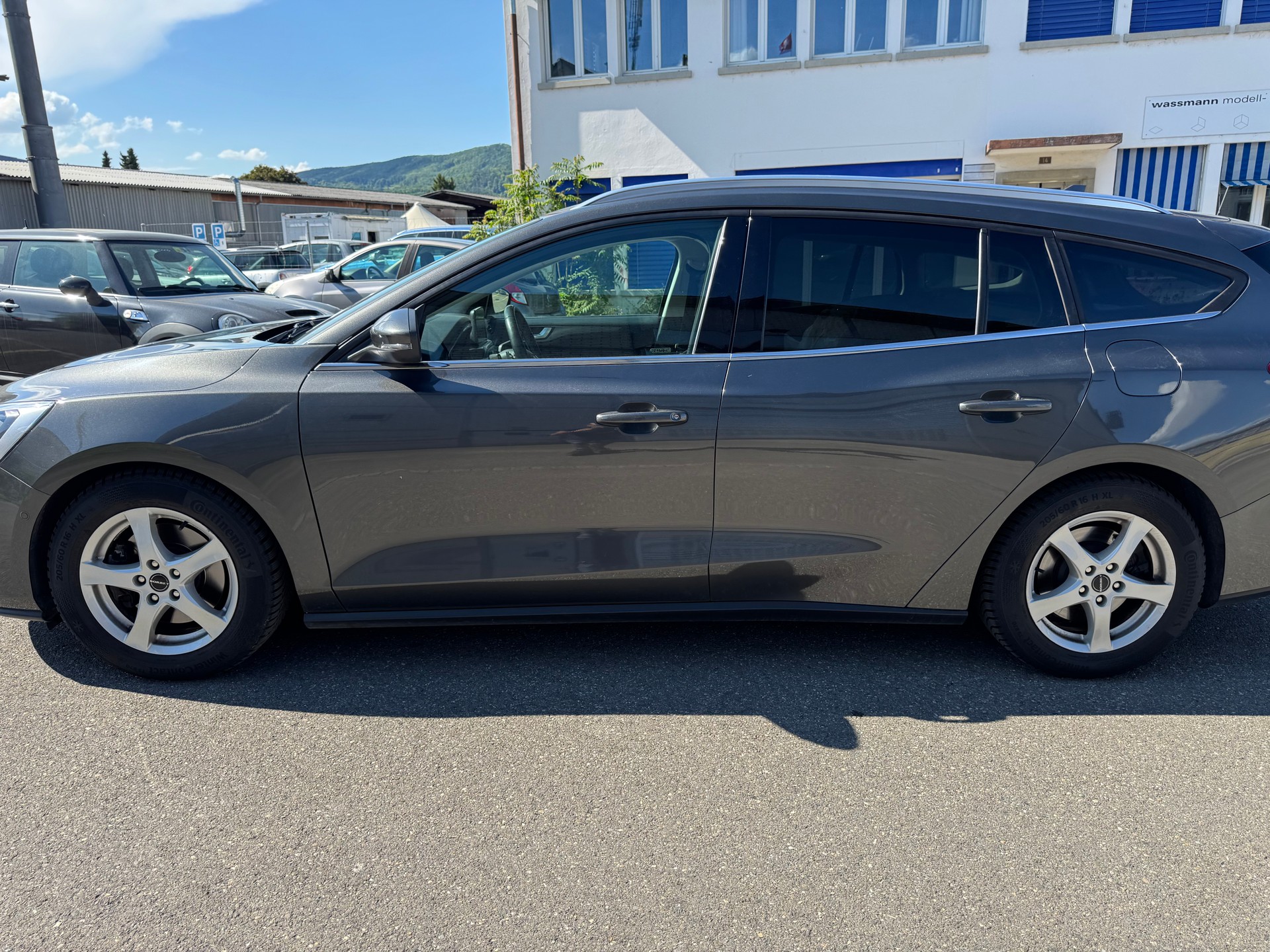 FORD Focus 1.5 TDCi Titanium Automatic-image-7