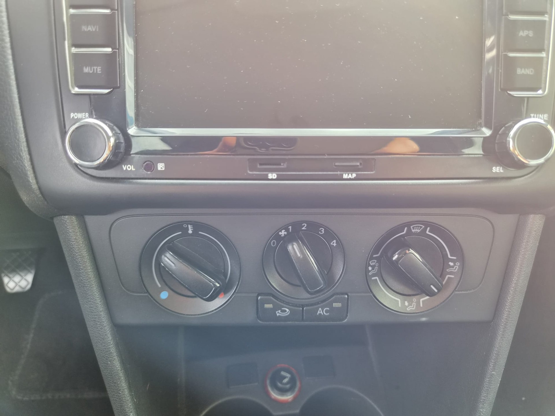 VW Polo 1.2 TSI Trendline-image-12