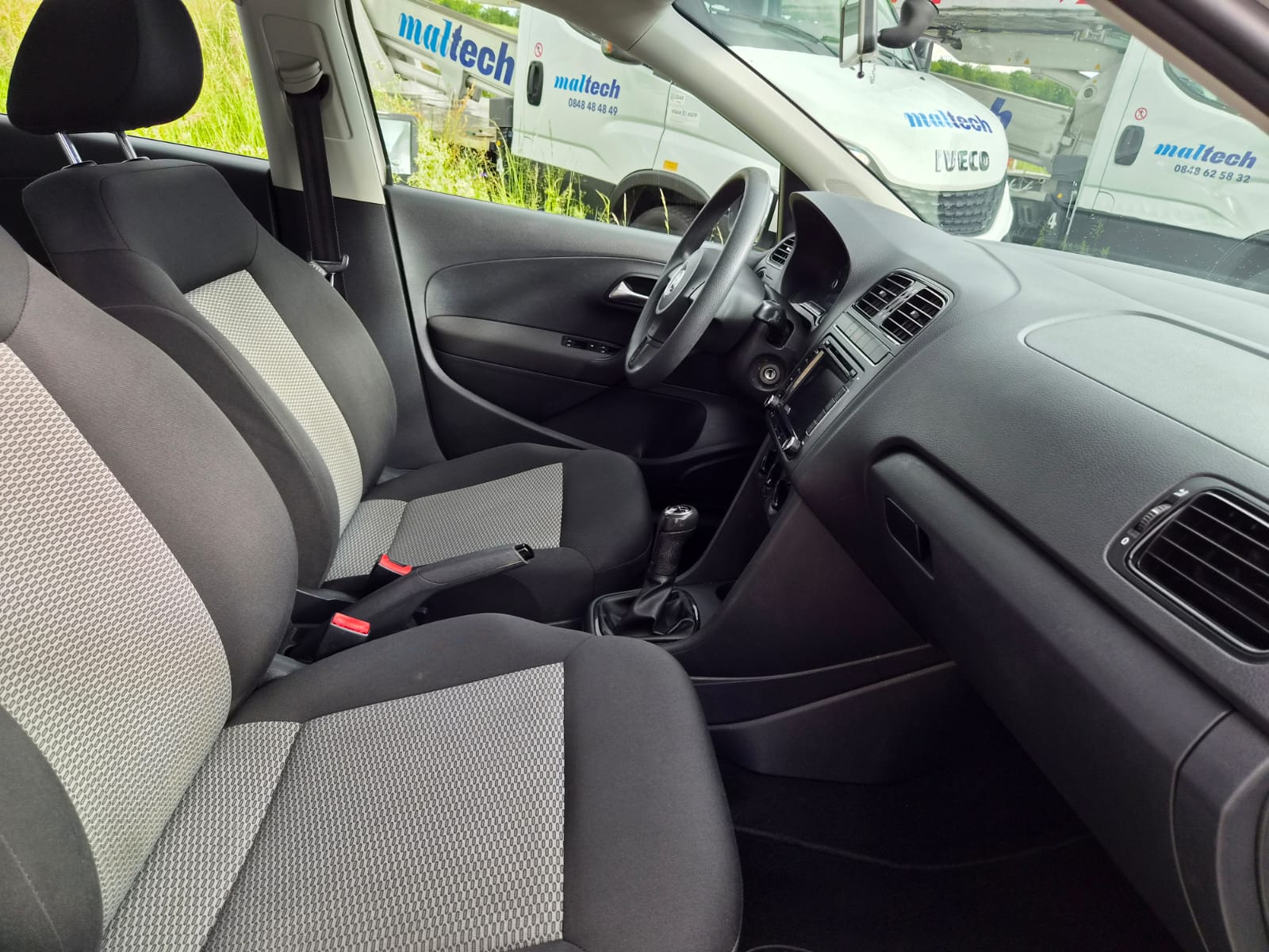 VW Polo 1.2 TSI Trendline-image-15