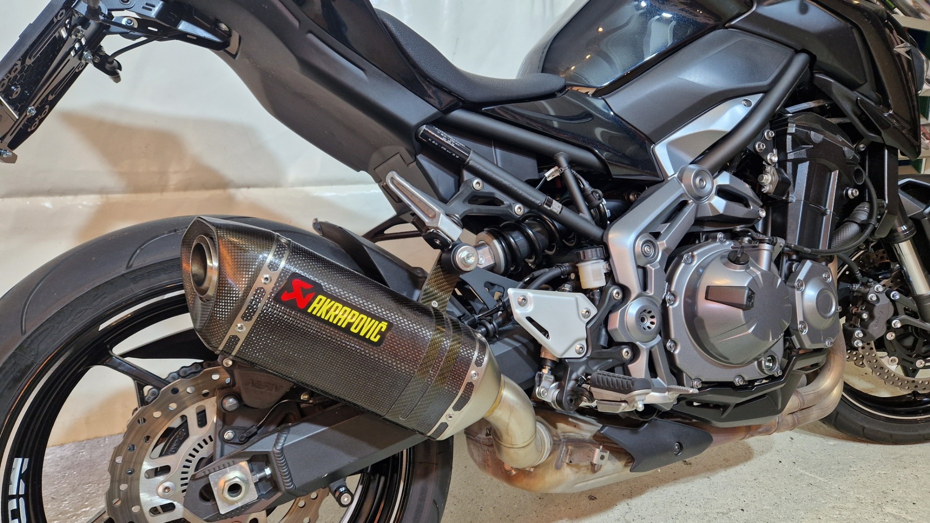 KAWASAKI Z900, Black Edition, 35 KW (oder offen mit 92 KW)-image-5