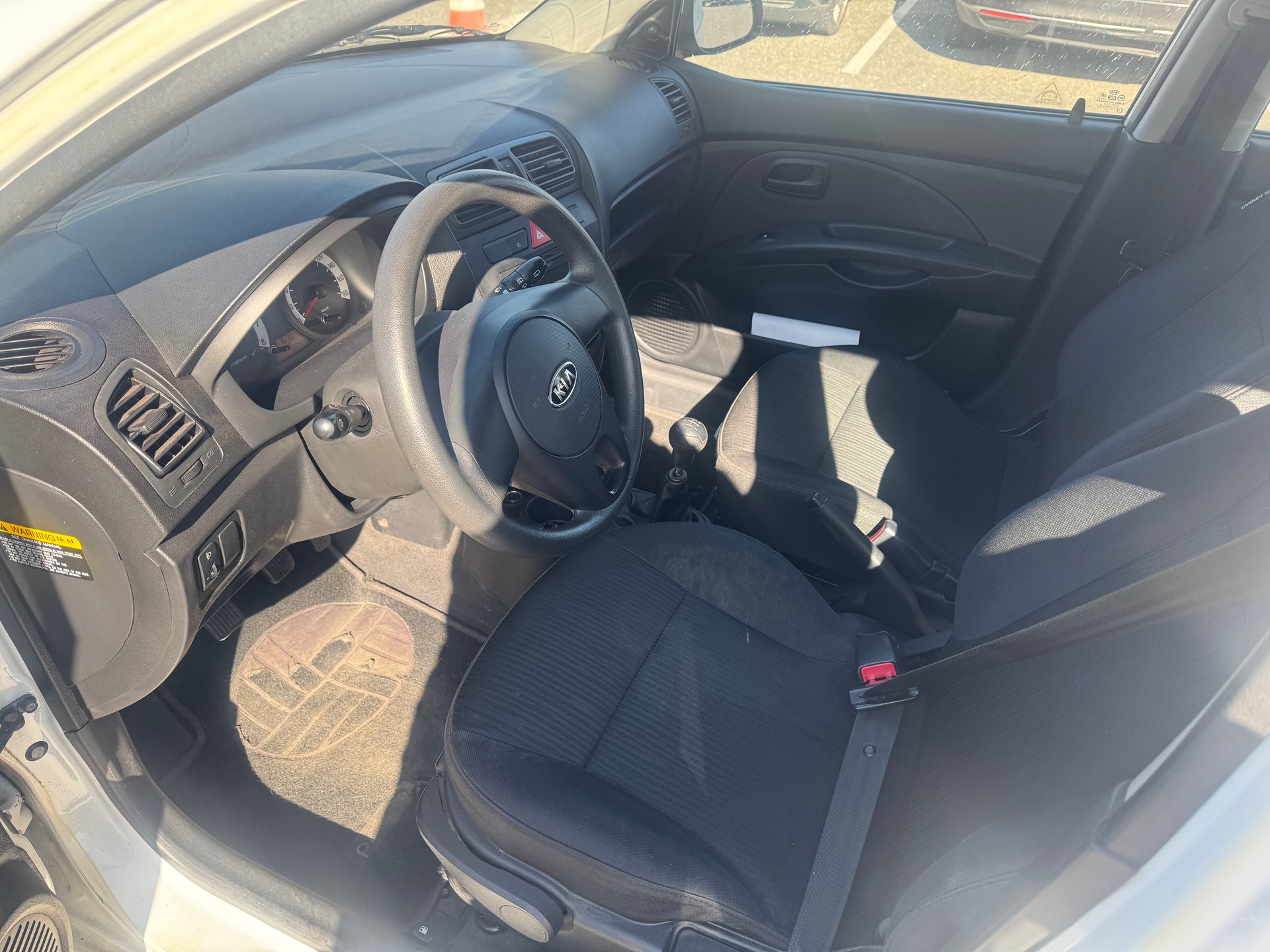 KIA Picanto 1.1 Style-image-8
