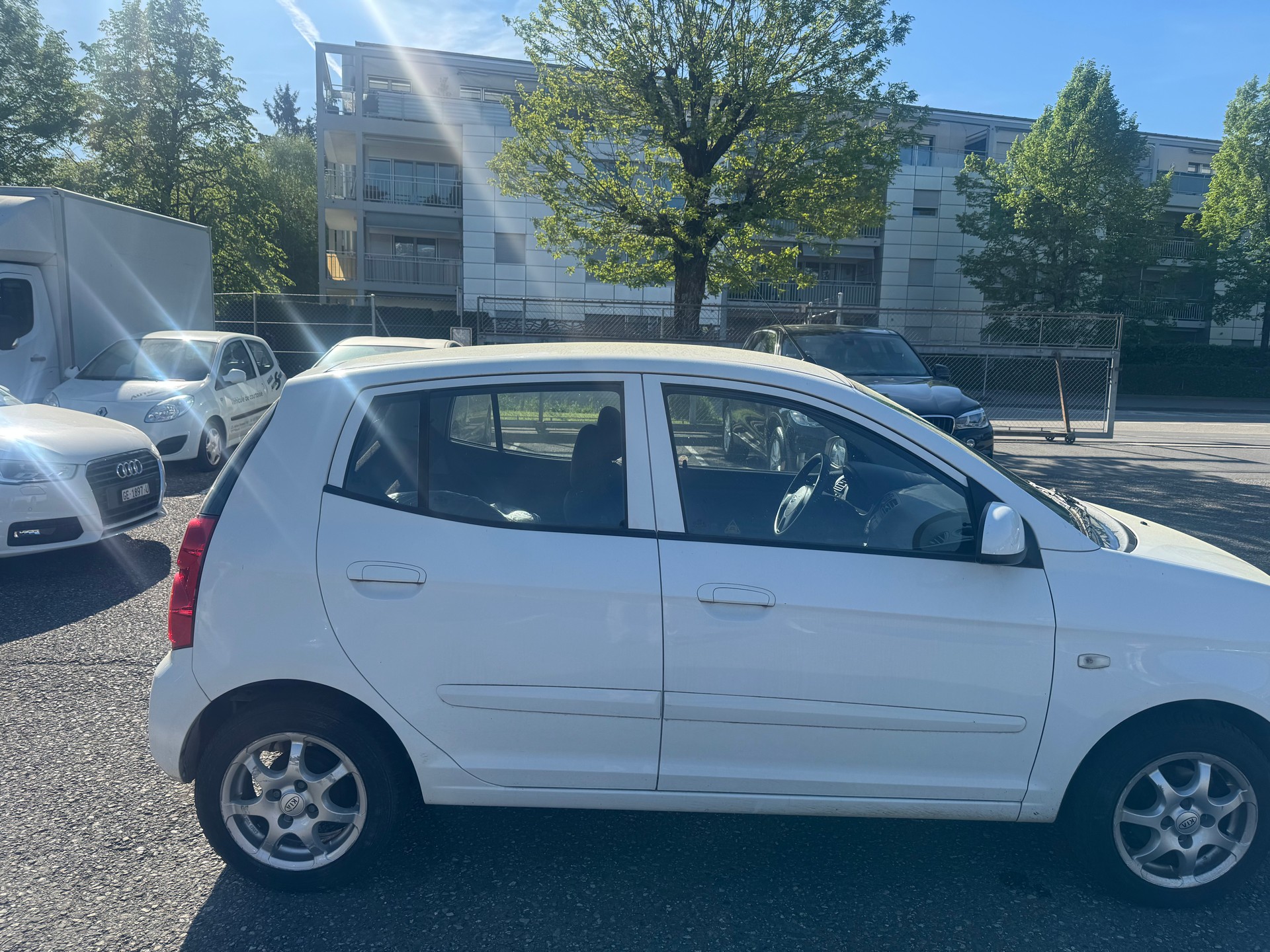 KIA Picanto 1.1 Style-image-2