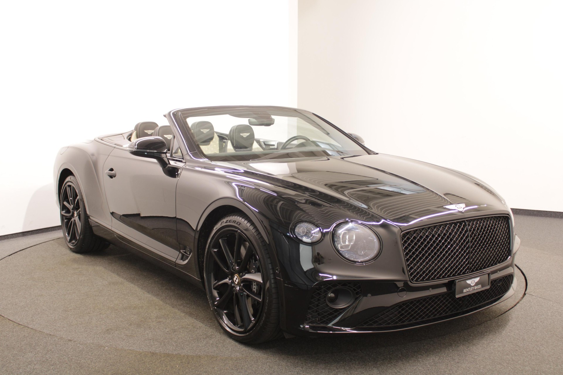 BENTLEY Continental GTC 6.0 W12-image-7