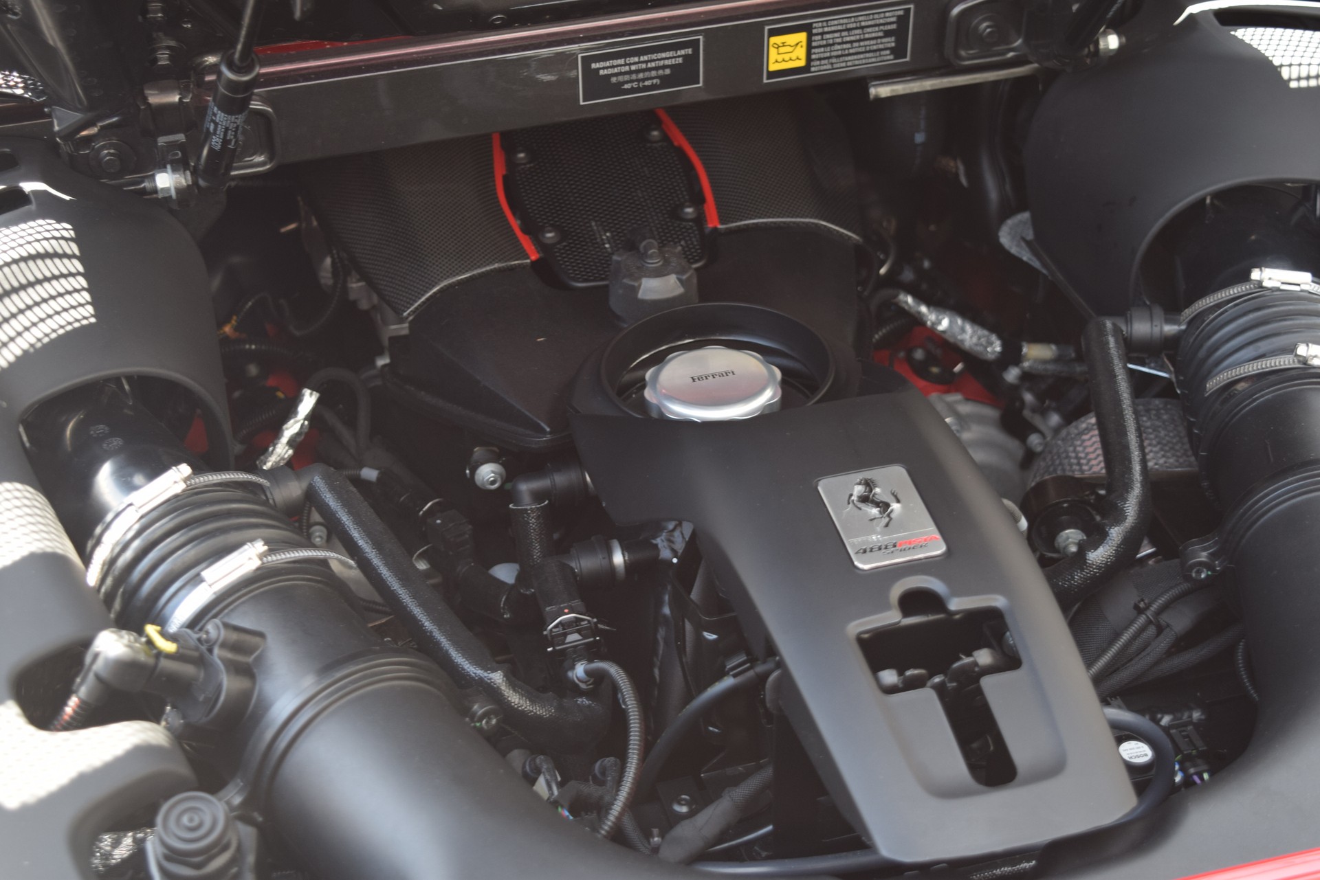 FERRARI 488 Pista Spider 3.9 V8-image-25