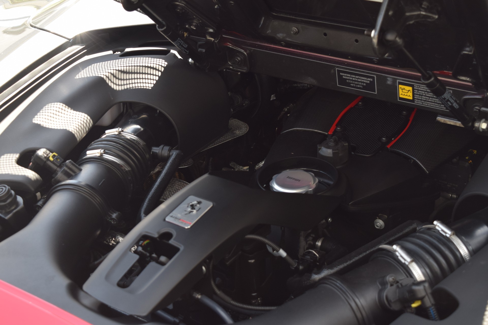 FERRARI 488 Pista Spider 3.9 V8-image-24