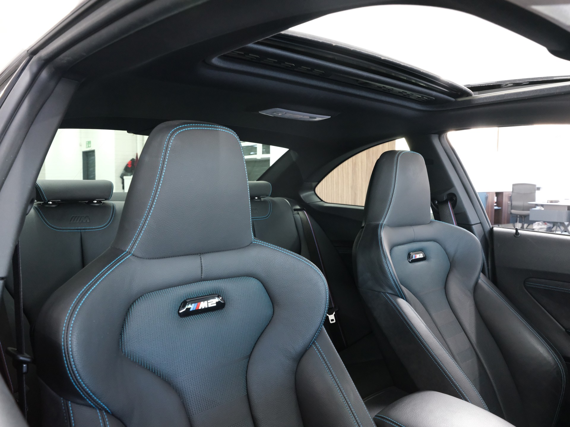 BMW M2 Competition Drivelogic *M Performance* *Rückfahrkamera* *Harman & Kardon*-image-31