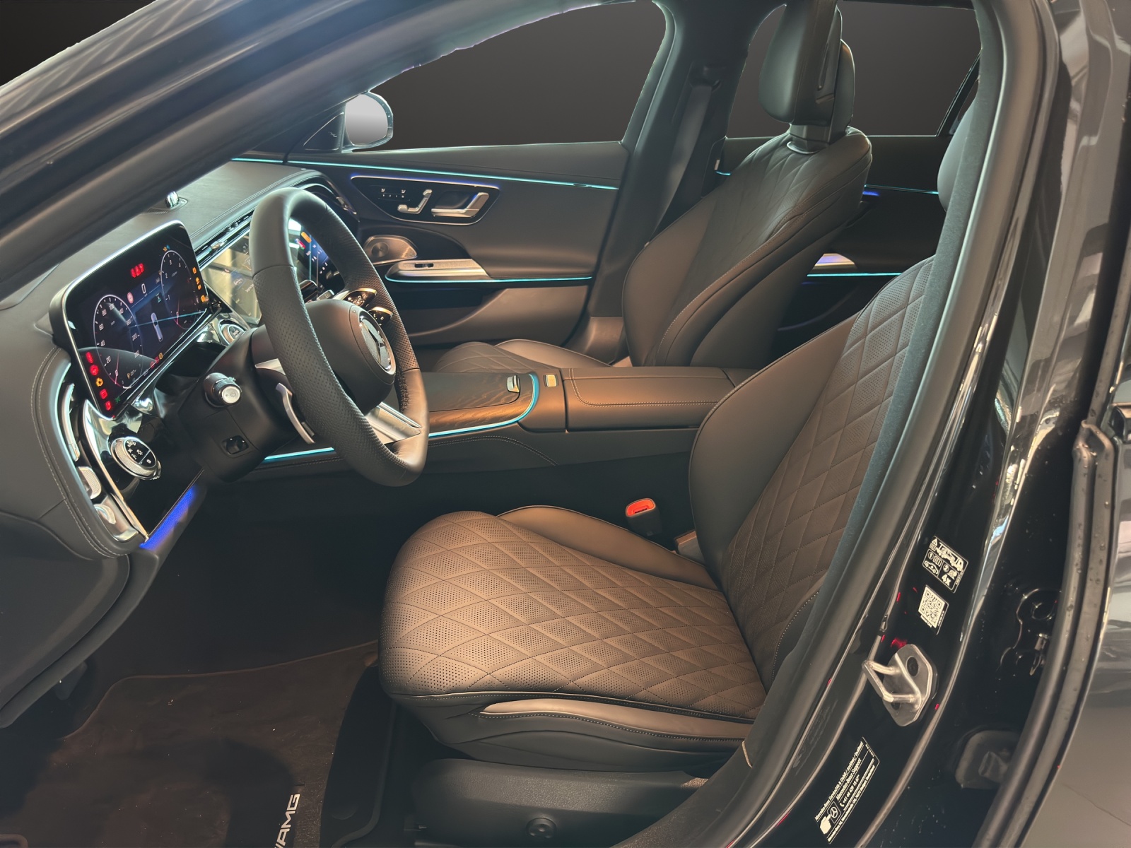MERCEDES-BENZ E 220 d T 4M 9G-Tronic-image-8