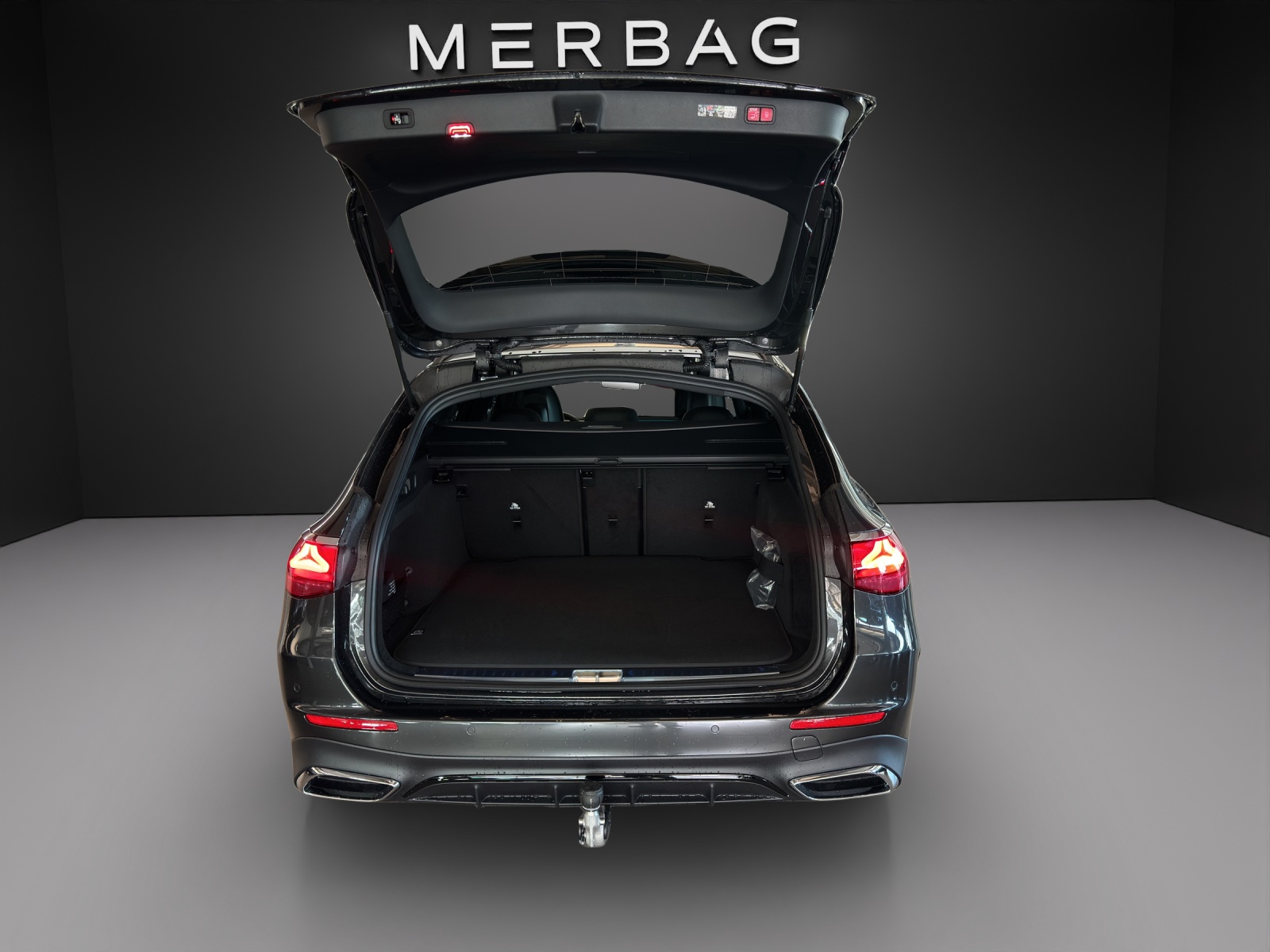 MERCEDES-BENZ E 220 d T 4M 9G-Tronic-image-6