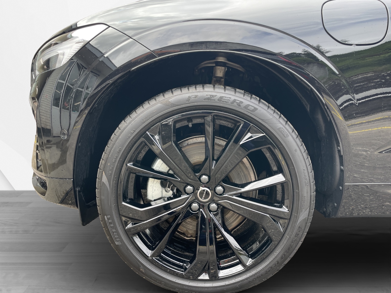 VOLVO XC60 2.0 T6 TE Black Edition eAWD-image-8