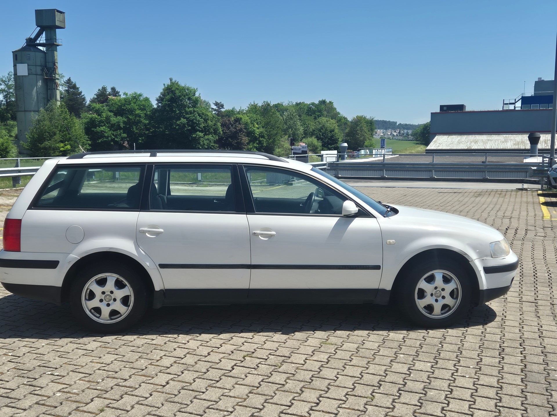 VW Passat Variant 1.8 Comfortline-image-4