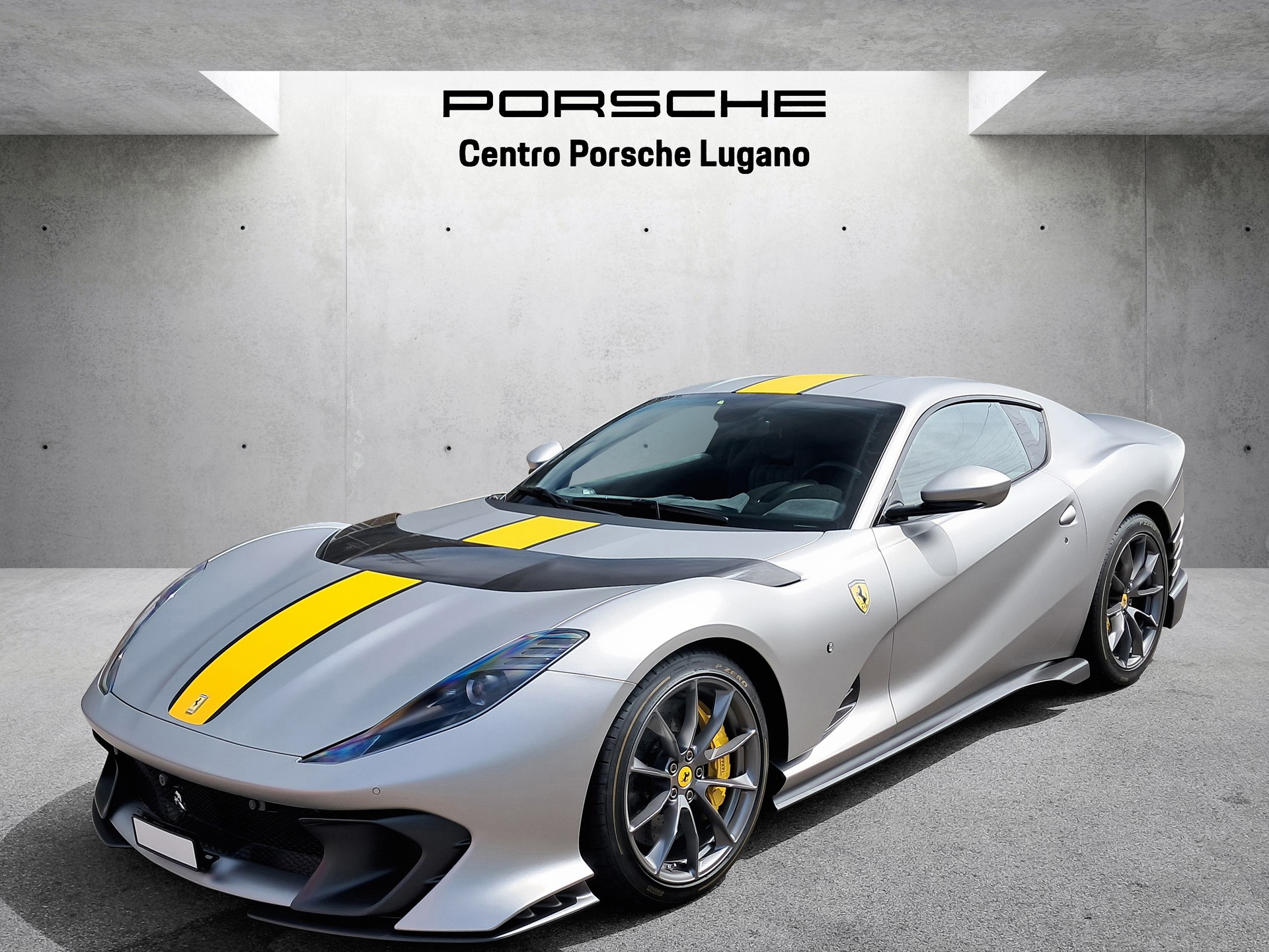 FERRARI 812 Competizione-image-6