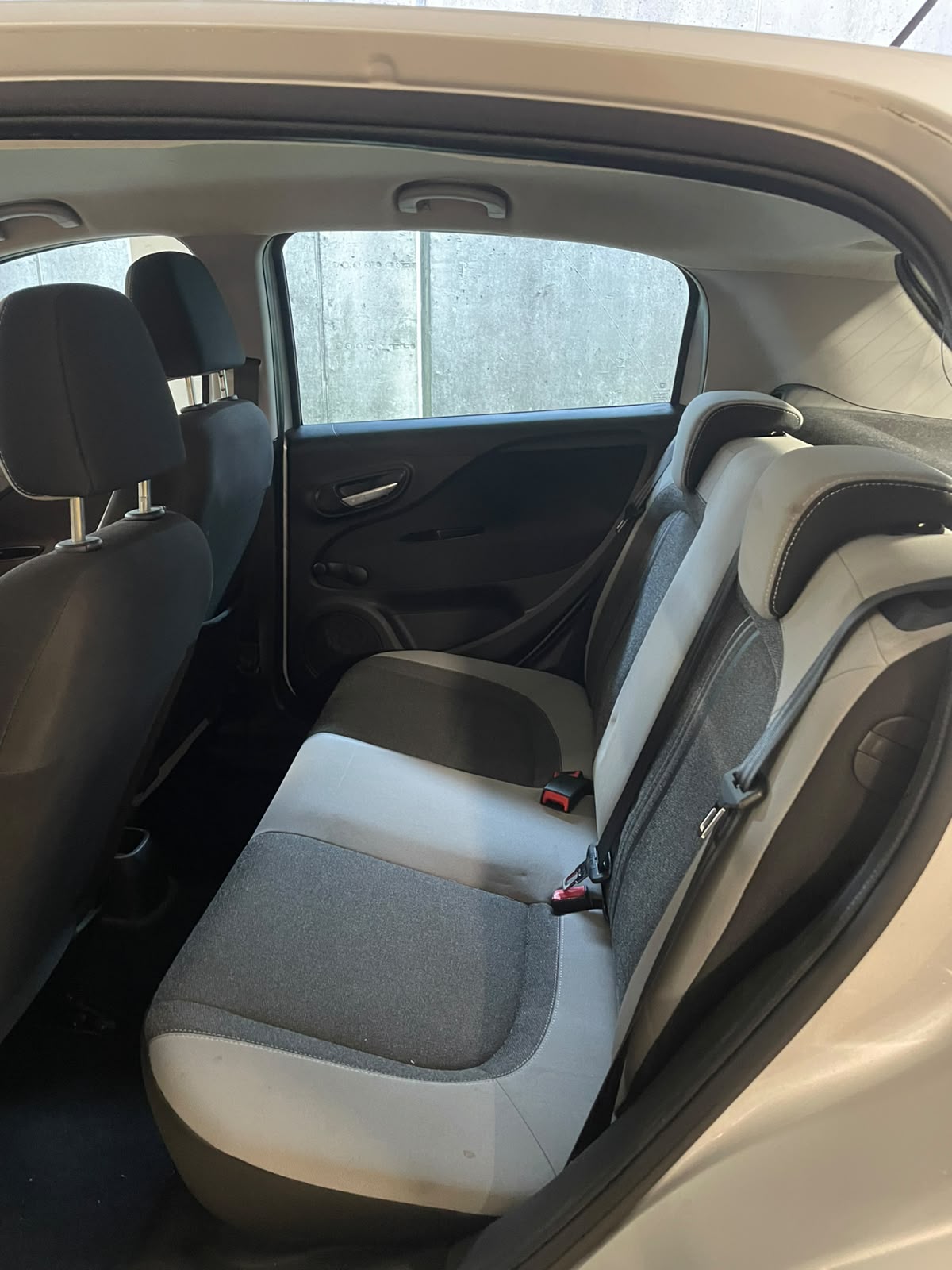 FIAT Punto 1.4 Lounge // MFK NEU-image-8