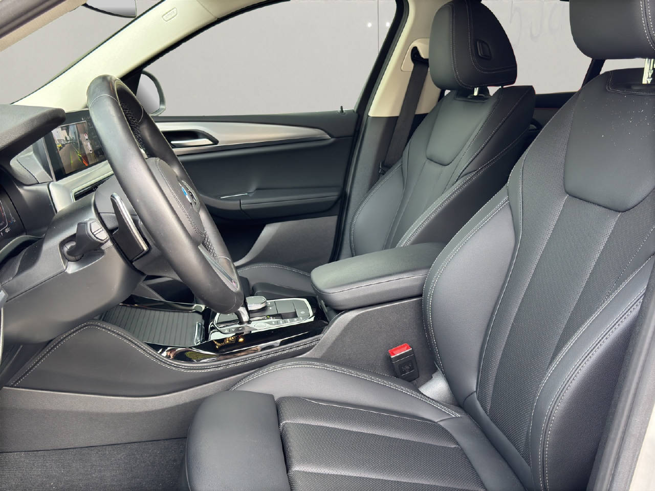 BMW X4 20d xDrive-showroom-element-3