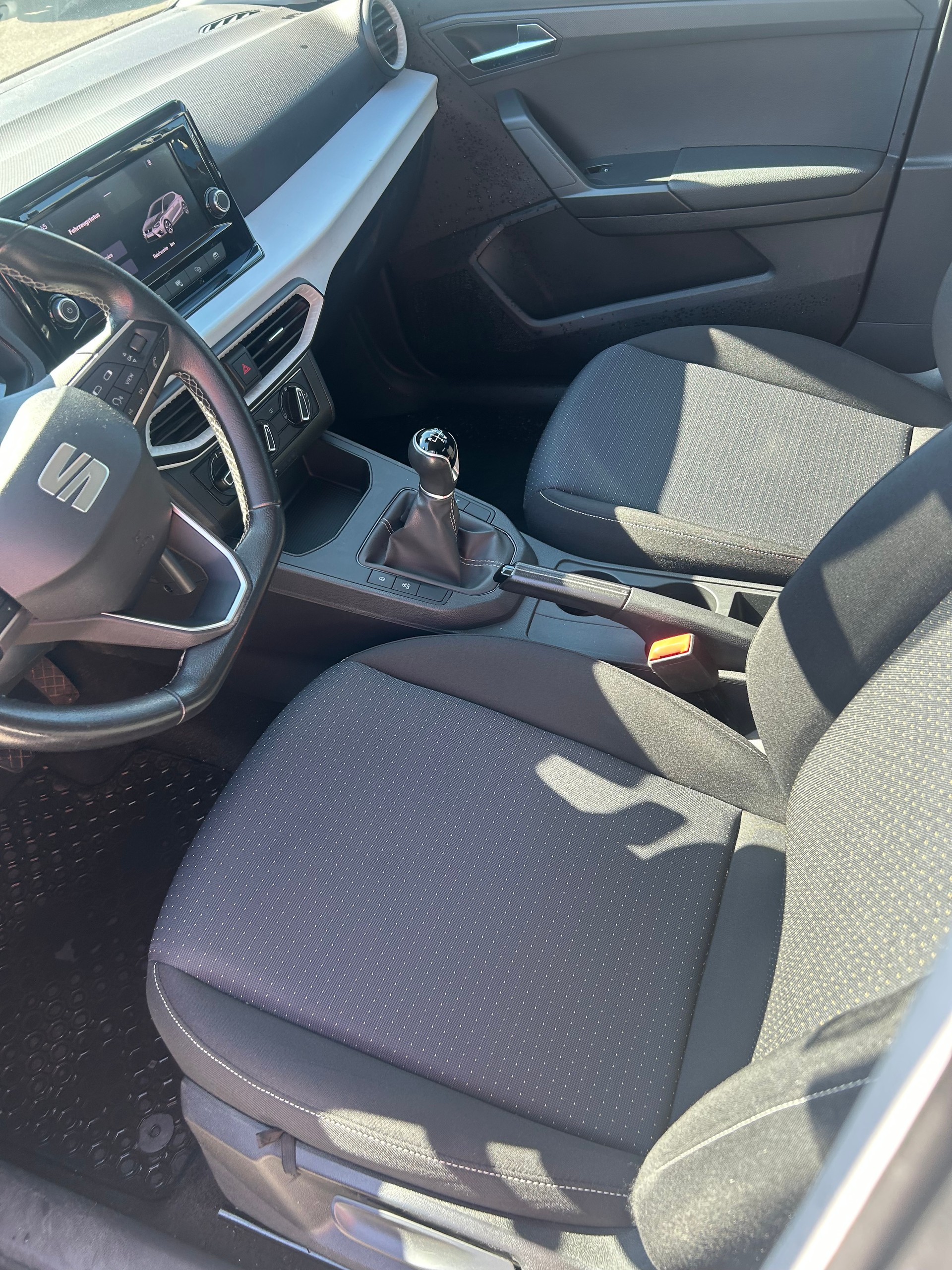 SEAT Ibiza 1.0 EcoTSI Style-showroom-element-2