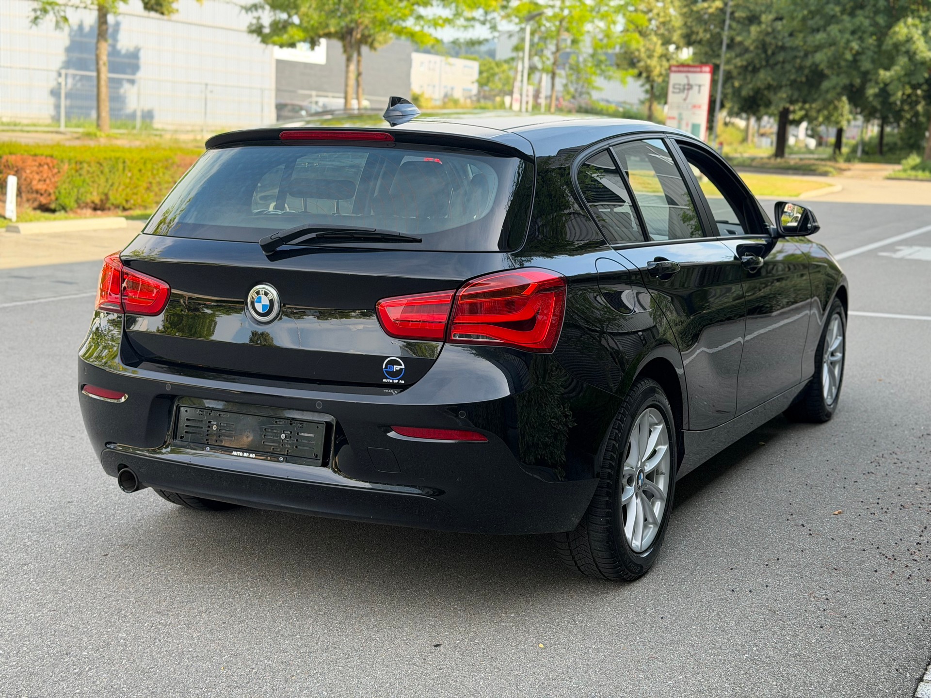 BMW 116i Business-image-2