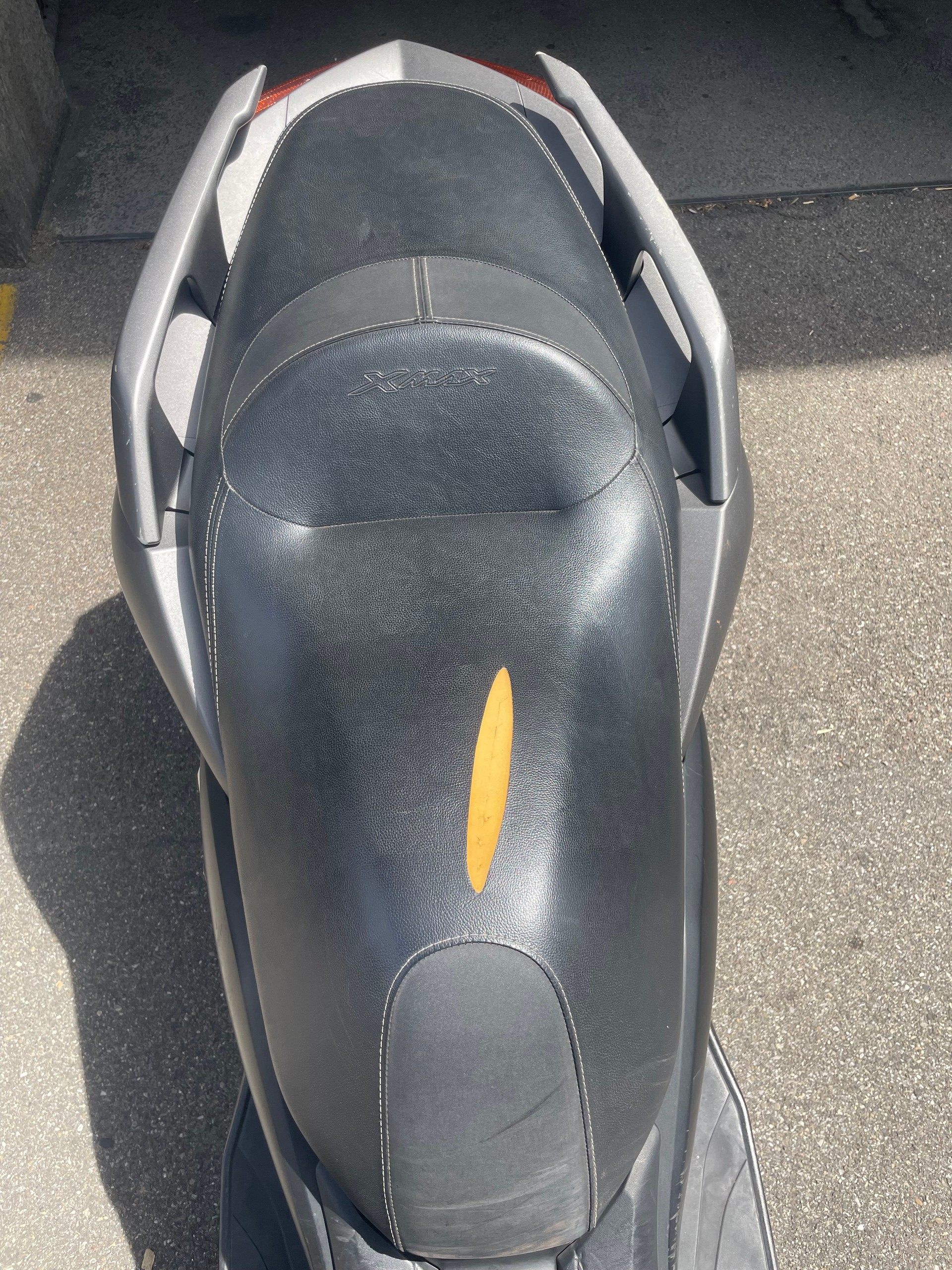 YAMAHA X-MAX 300-image-7