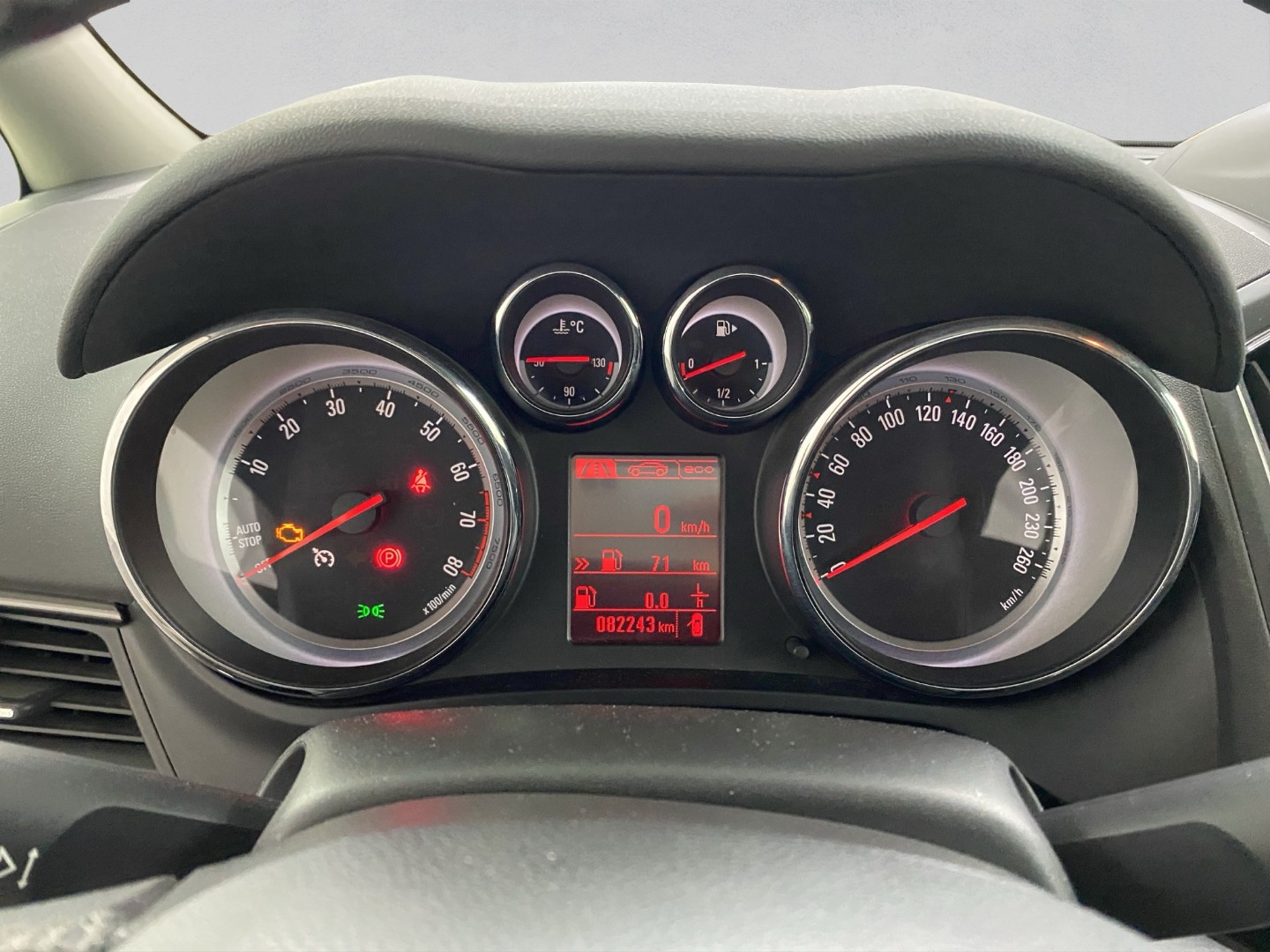 OPEL Zafira Tourer 1.4i 16V Cosmo-image-10