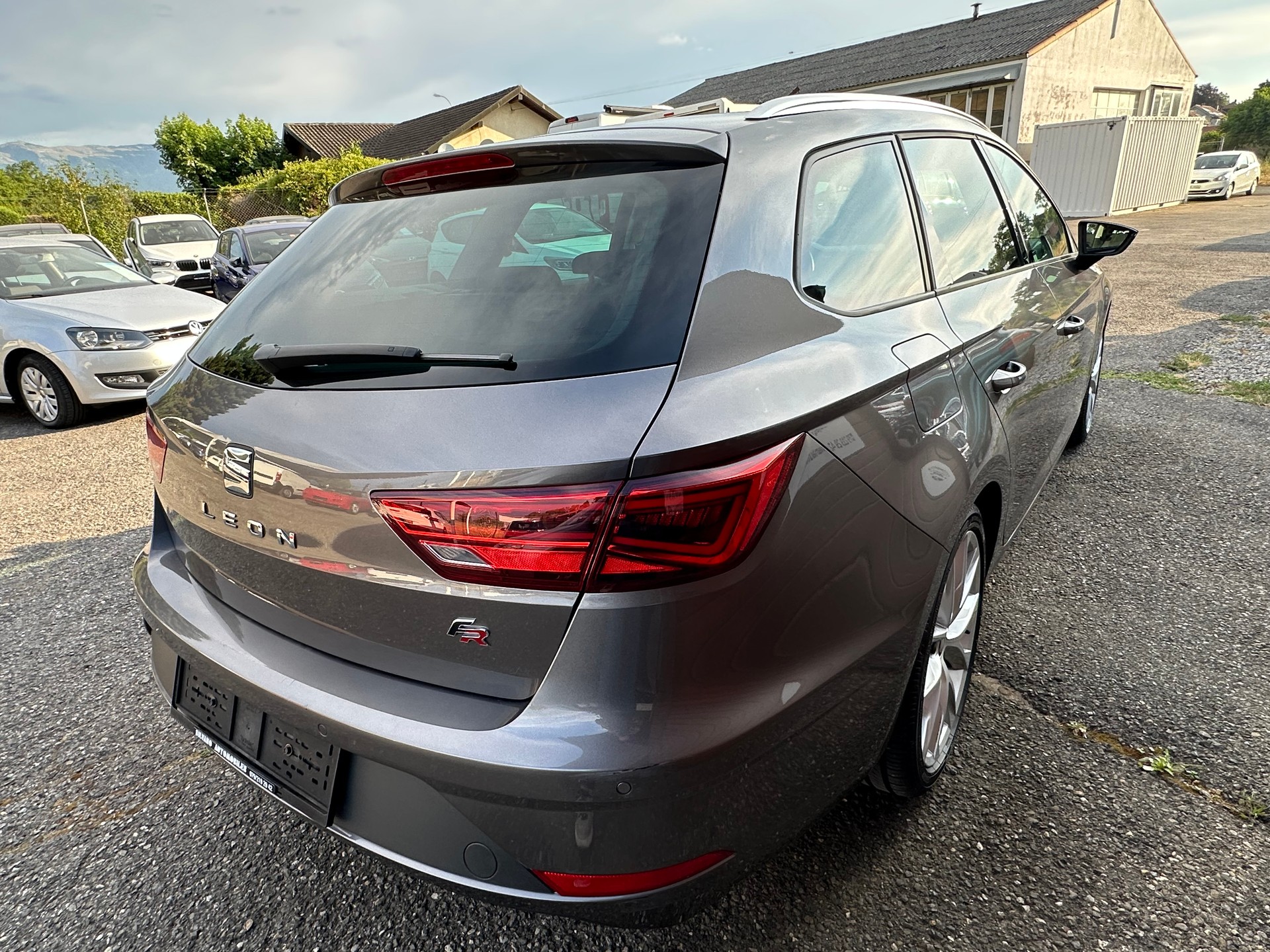 SEAT Leon ST 1.4 TSI FR Line-image-10