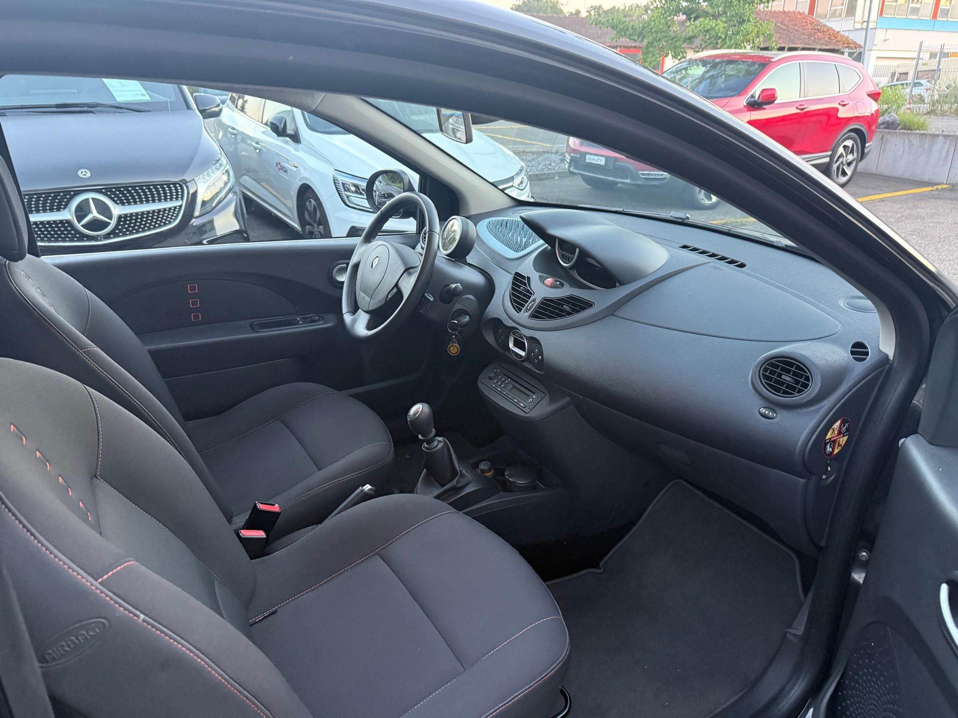 RENAULT Twingo 1.2 16V Dynamique-image-7