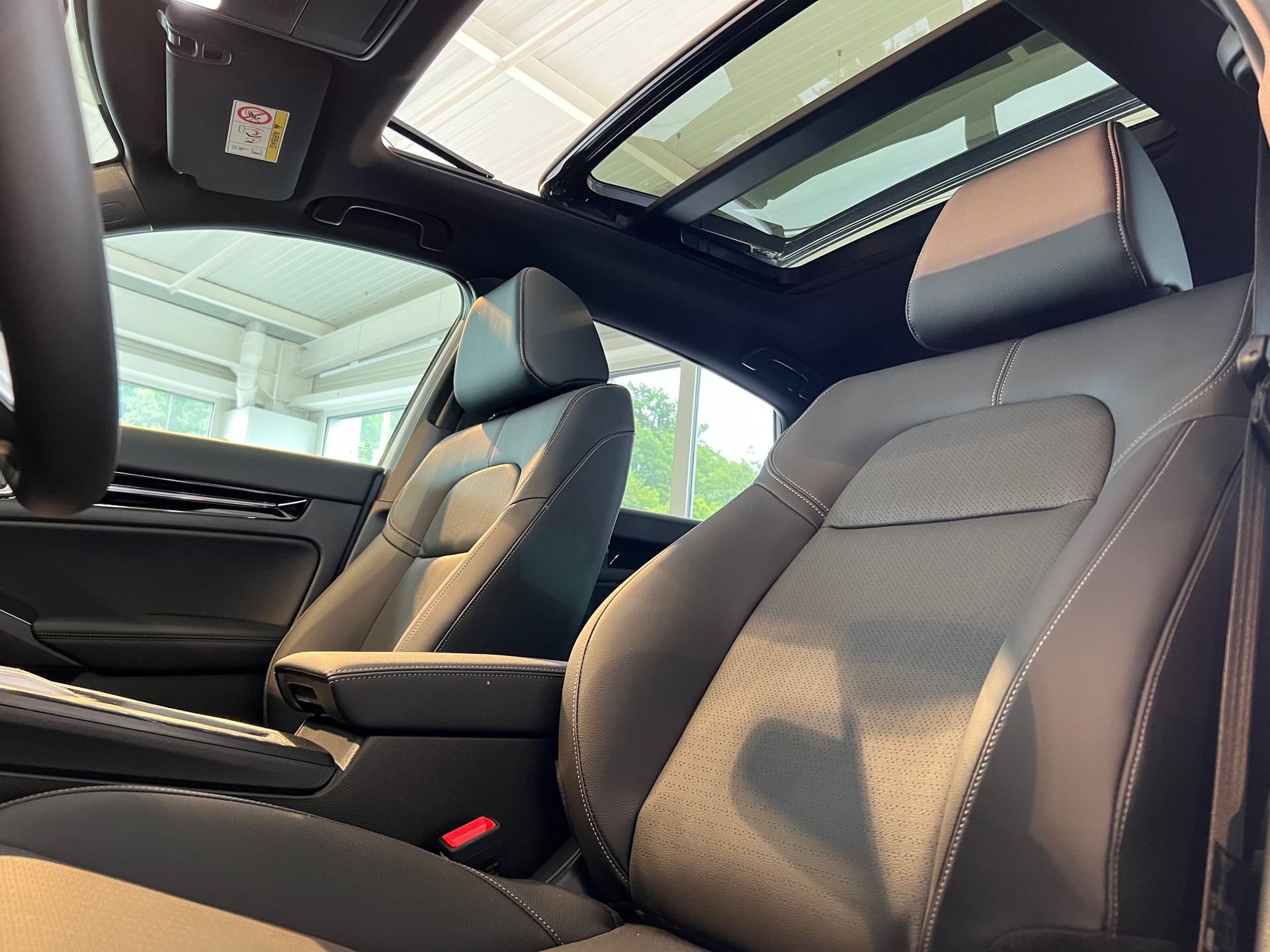 HONDA Civic 2.0 i-MMD HEV Advance-image-9