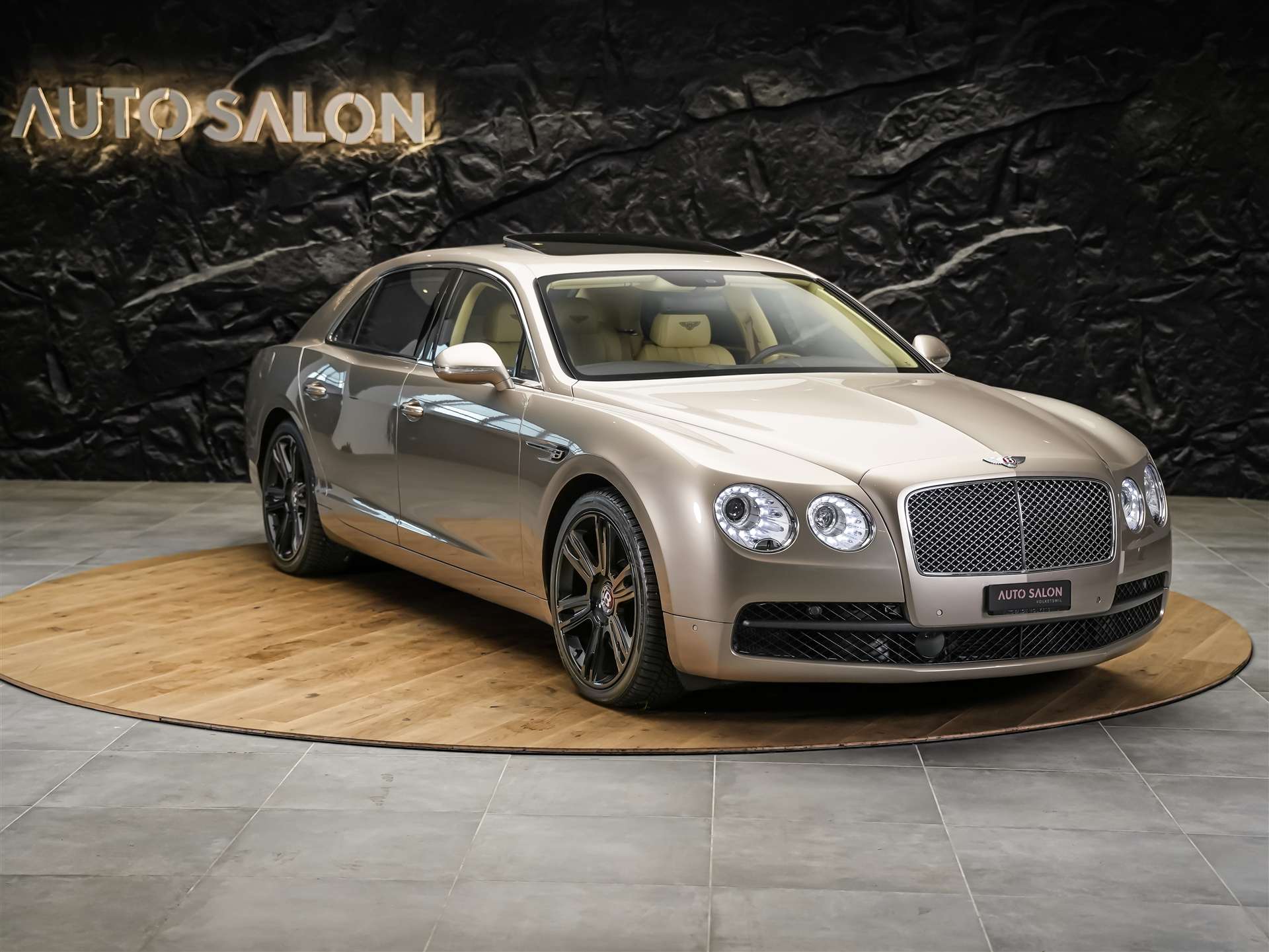 BENTLEY Flying Spur *Panorama*Massage*Sitzlüftung*-image-6