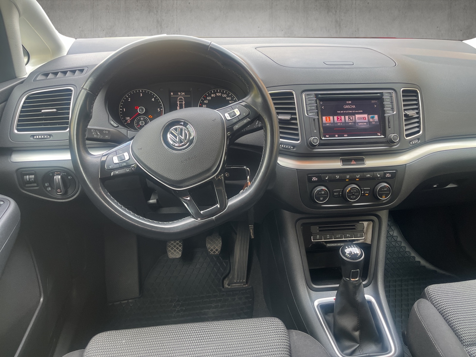 VW Sharan 2.0 TDI BMT Highline 4Motion-image-5