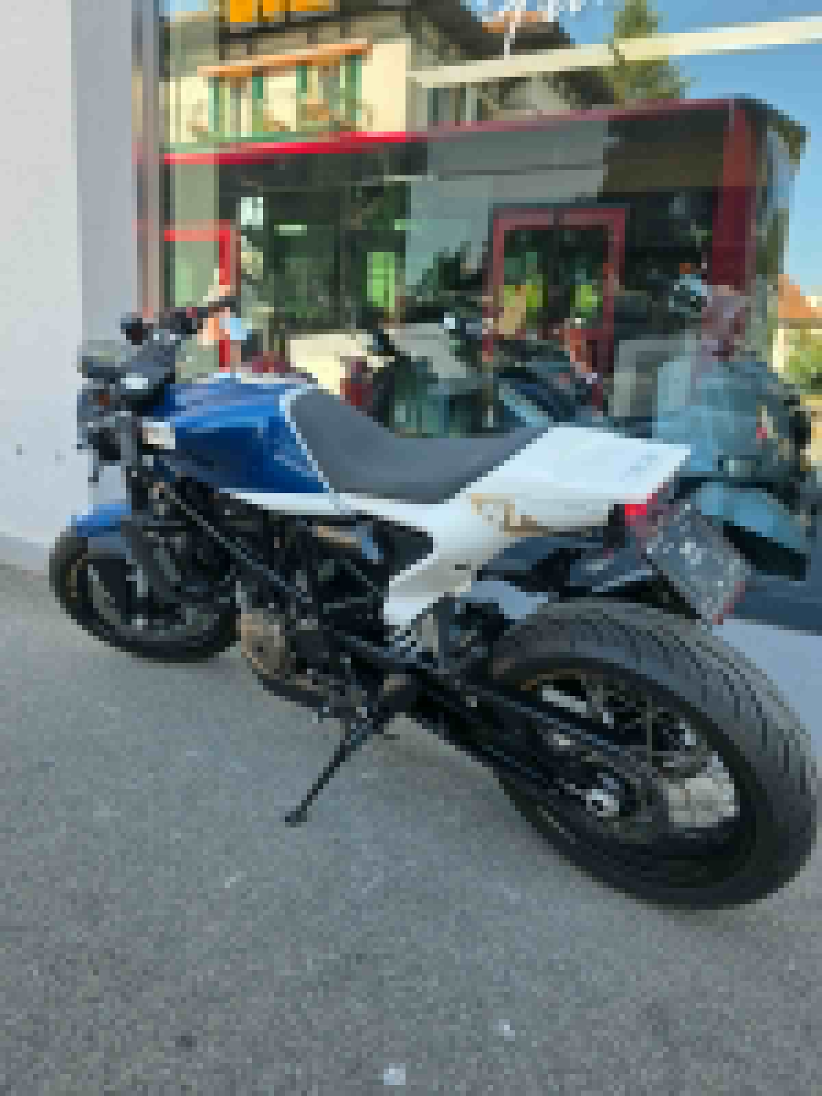 HUSQVARNA VITPLEN 701-image-2