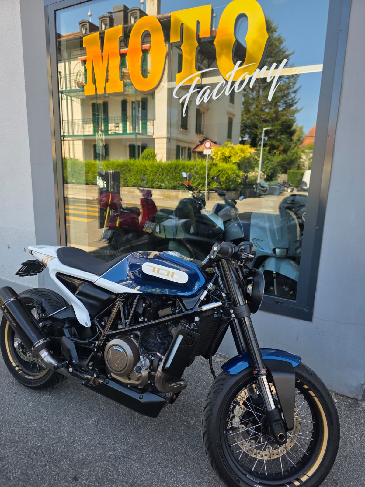 HUSQVARNA VITPLEN 701-image-0