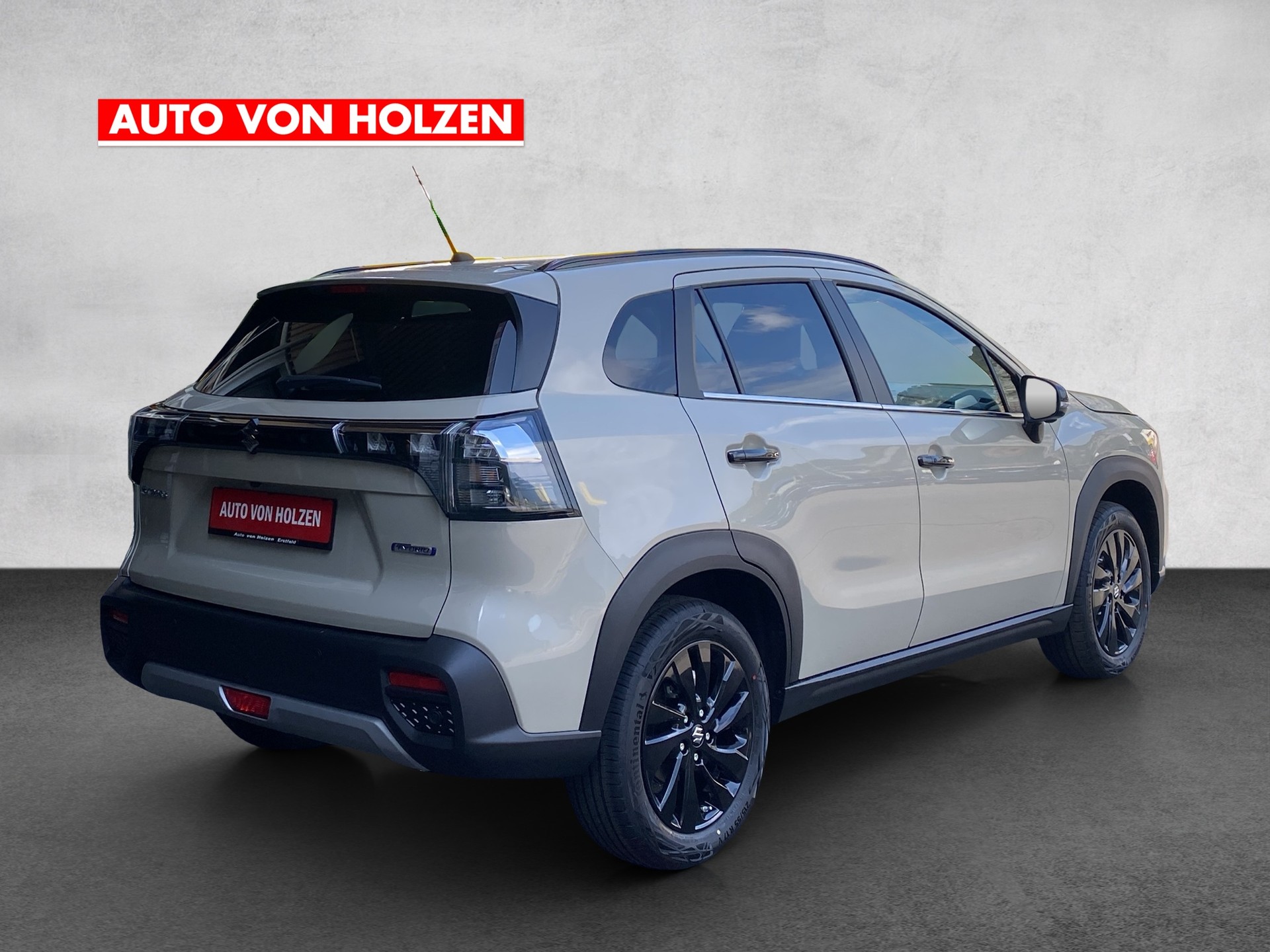 SUZUKI S-Cross 1.4 16V Black Edition Top MHD 4WD Automatic-showroom-element-1