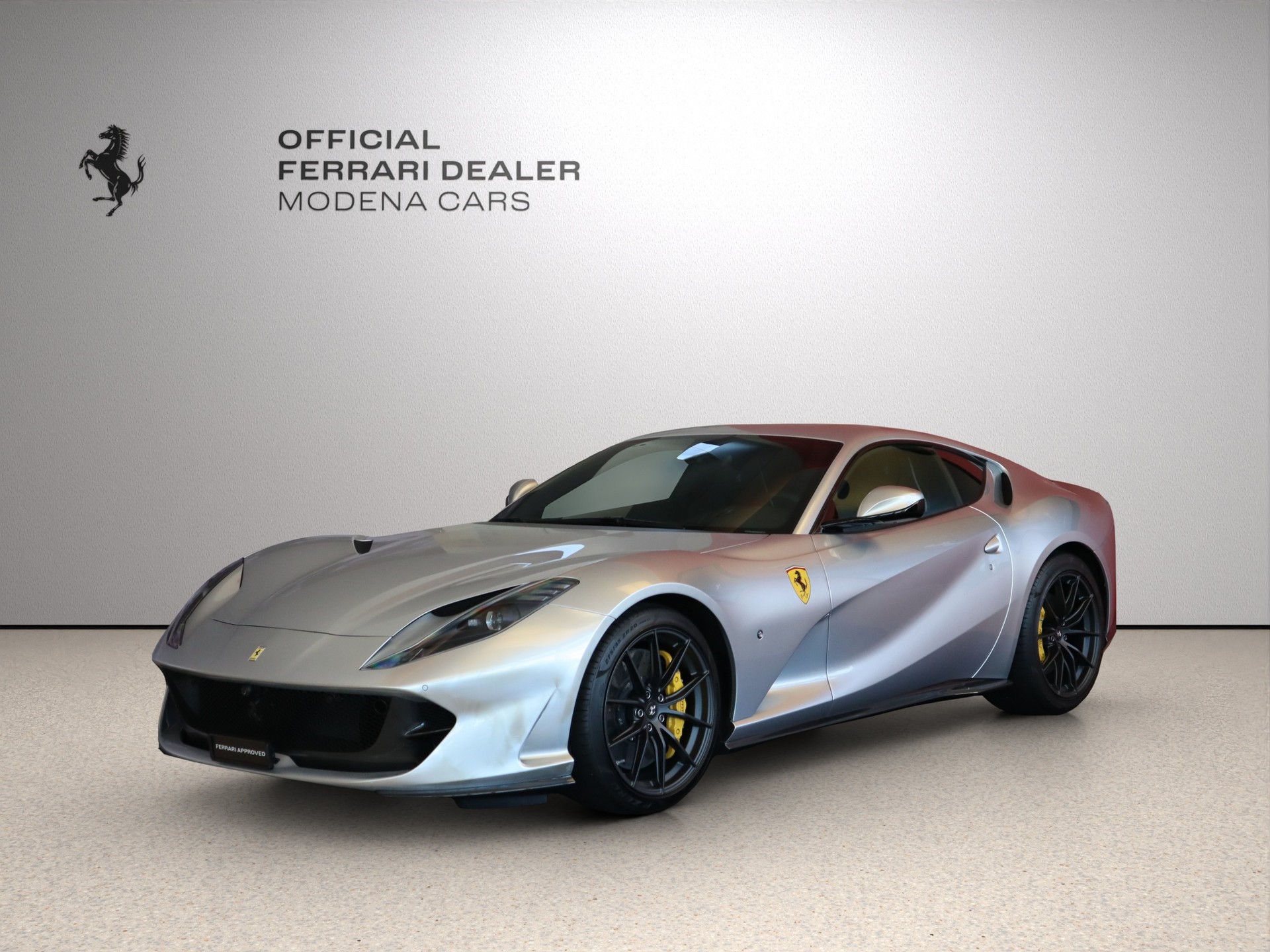 FERRARI 812 Superfast Tailormade-image-6