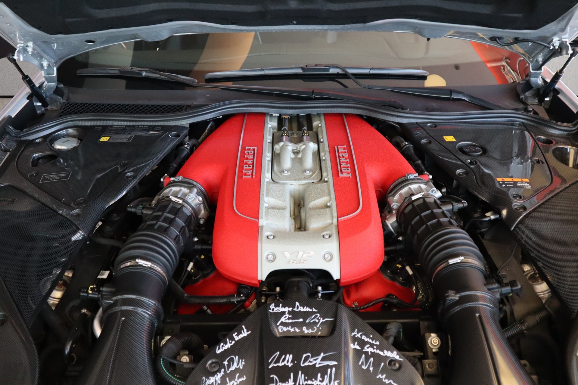 FERRARI 812 Superfast Tailormade-image-23