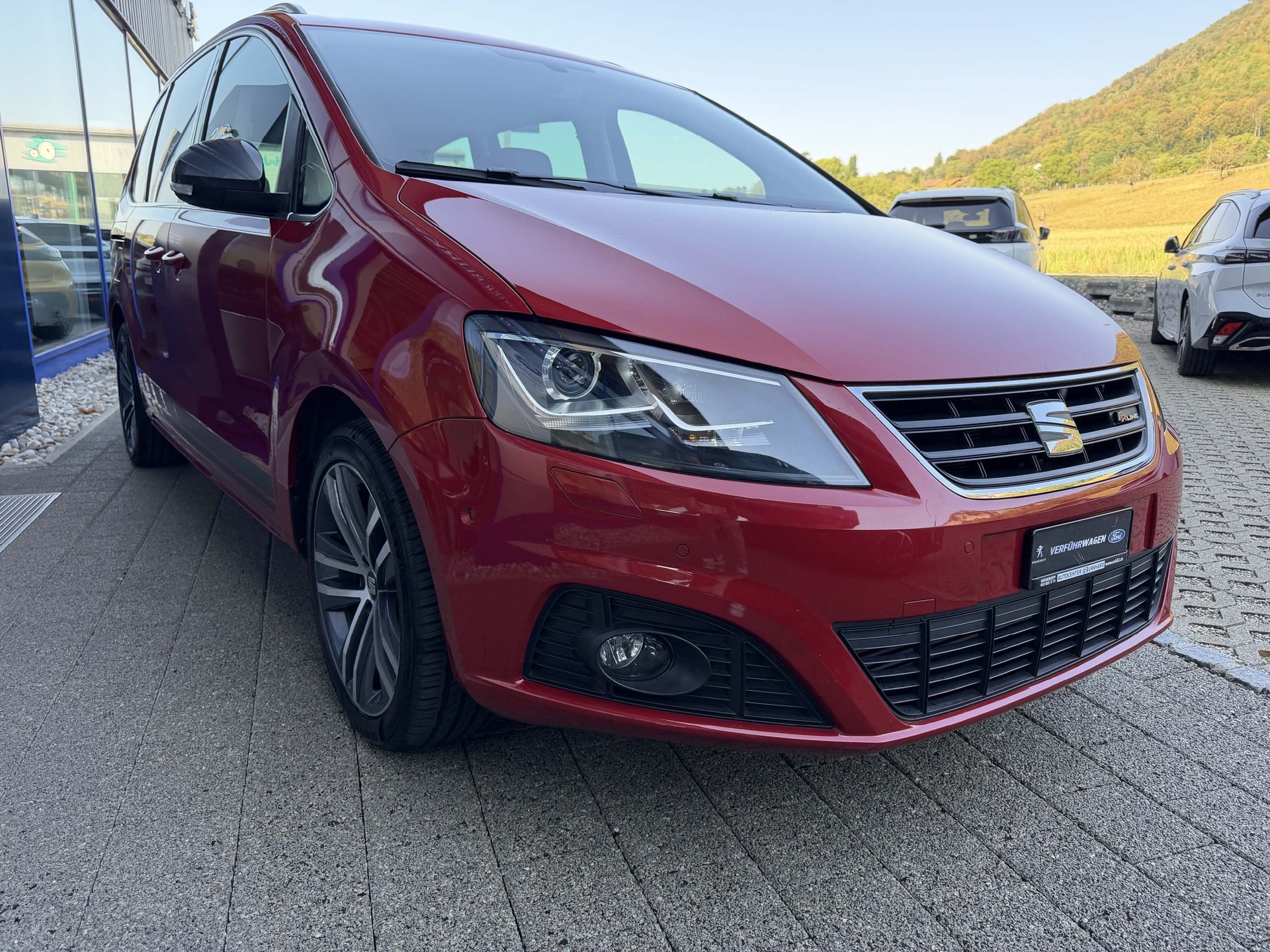 SEAT Alhambra 2.0 *FR-Line* 220PS, 7-Plätzer-showroom-element-2