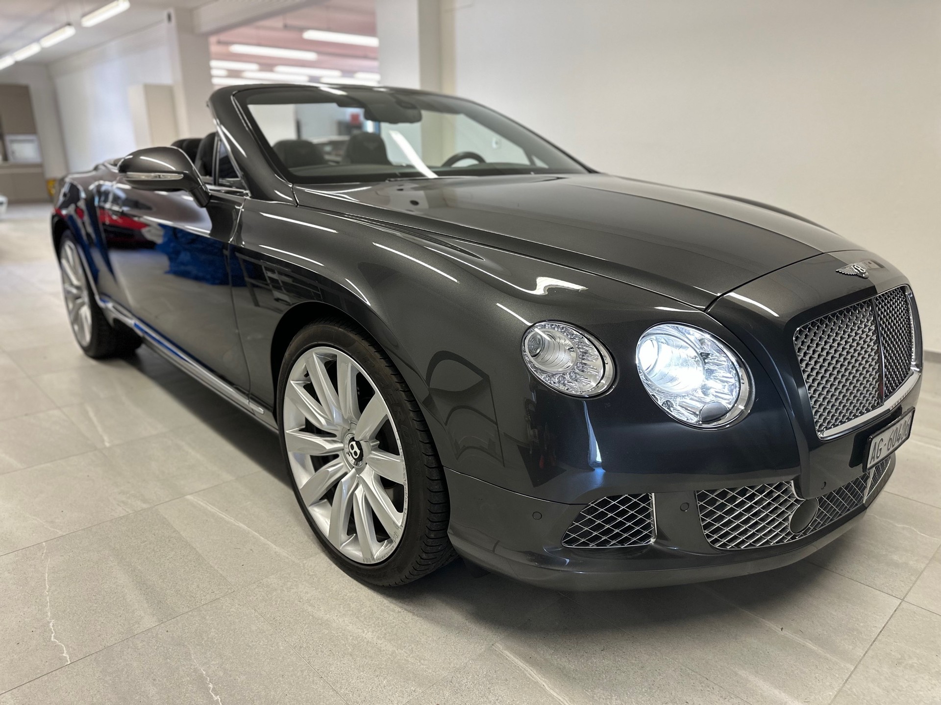 BENTLEY Continental GTC 6.0 W12