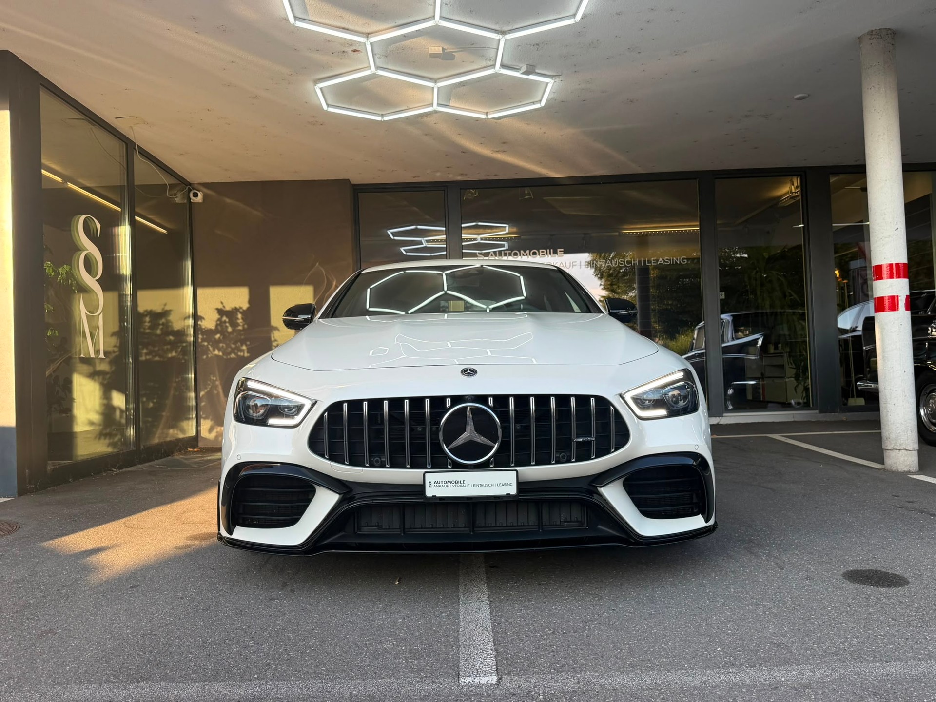 MERCEDES-BENZ AMG GT 4 63 S 4Matic+ *Aero Dynamik Paket* *Burmester* *CH-Fahrzeug* Speedshift MCT-showroom-element-1